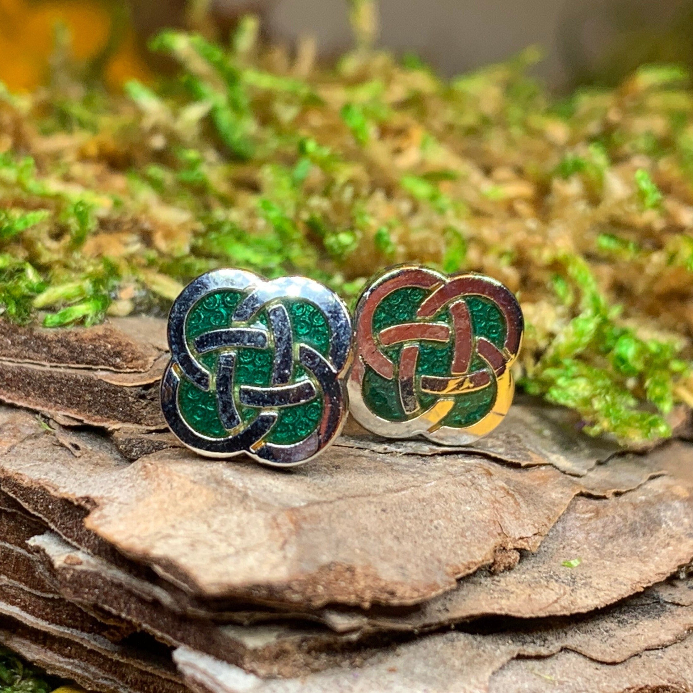 Dara Knot Stud Earrings