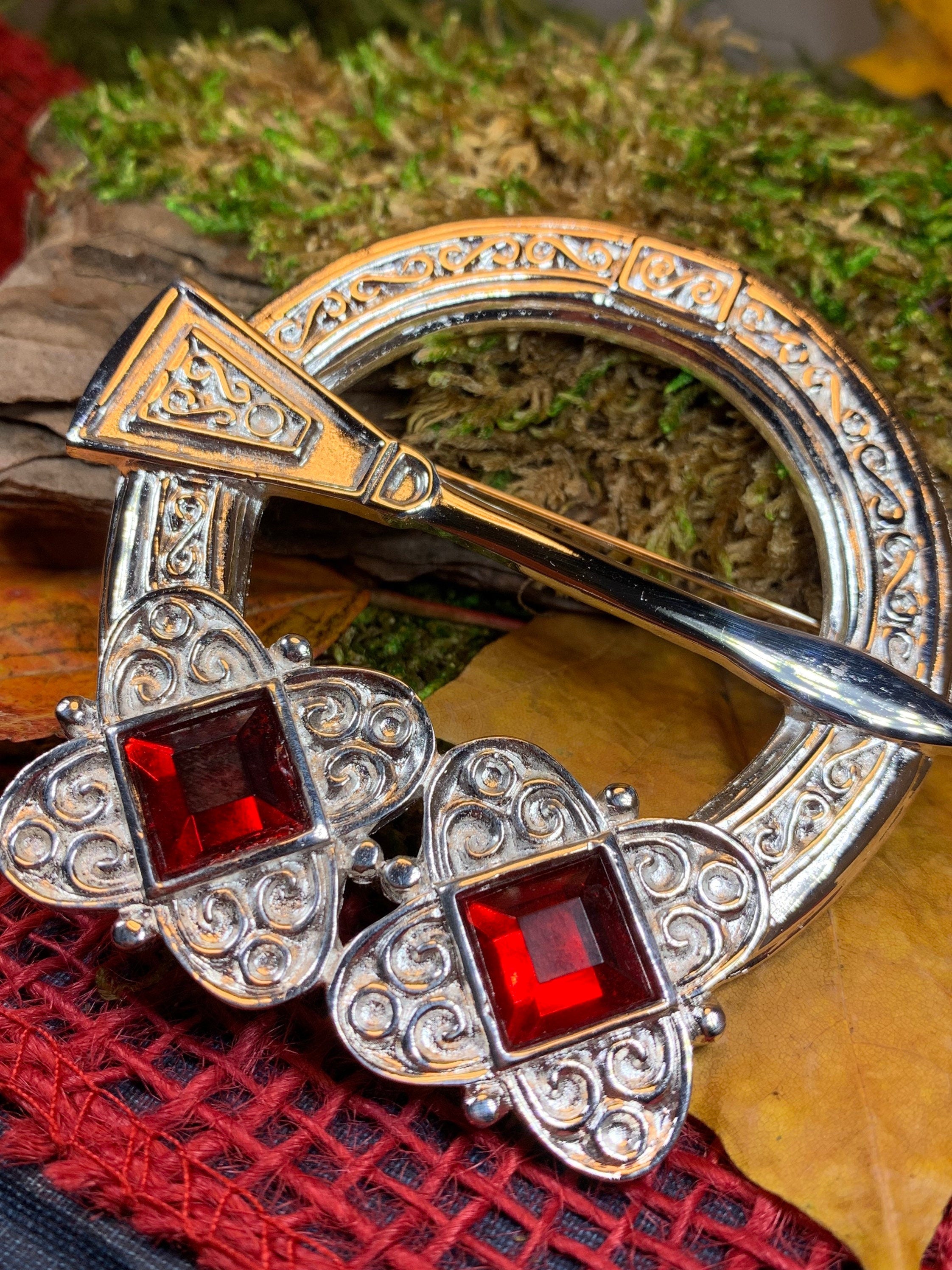 Bissette Celtic Knot Brooch