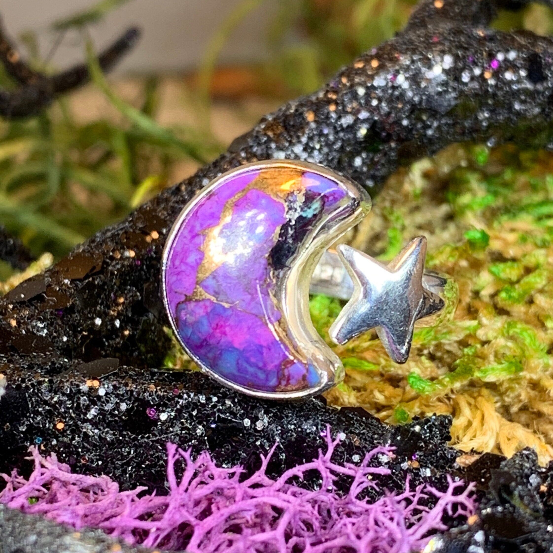 Moanne Crescent Moon Ring