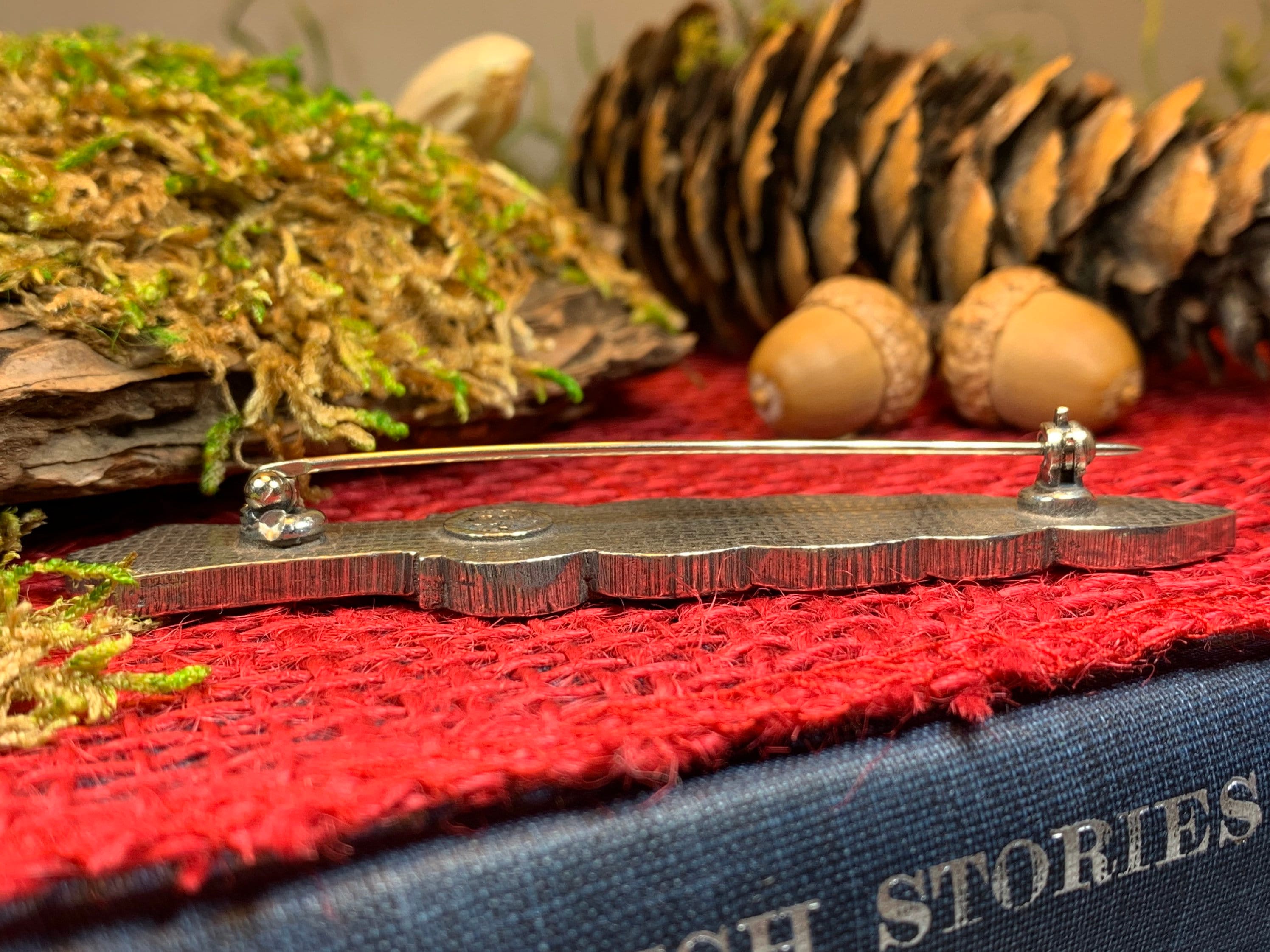 Shamrock & Celtic Knot Kilt Pin