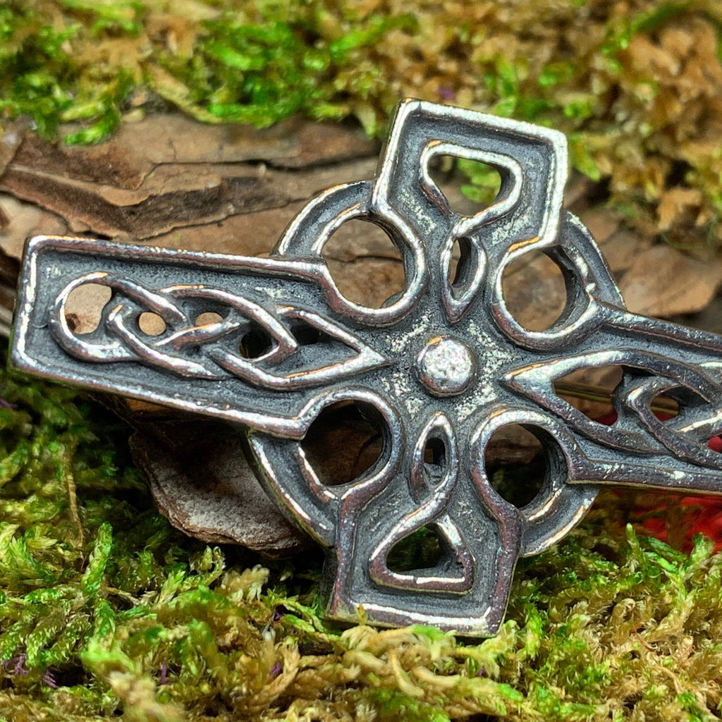 Rowan Celtic Cross Kilt Pin
