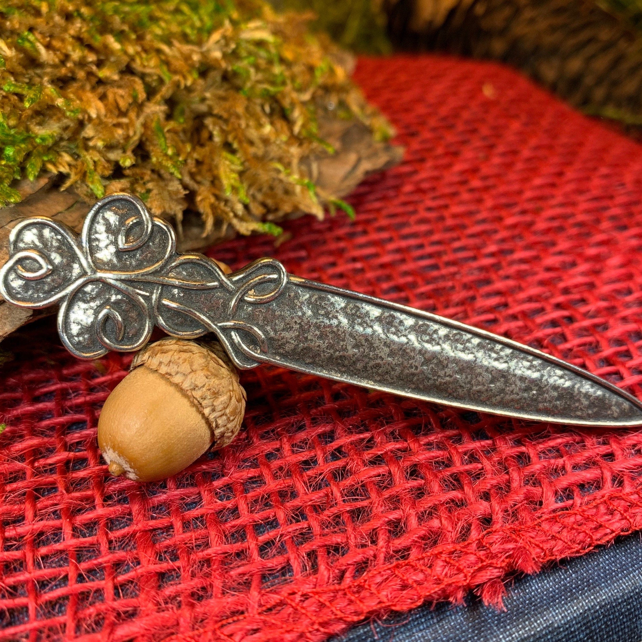 Shamrock Pewter Kilt Pin