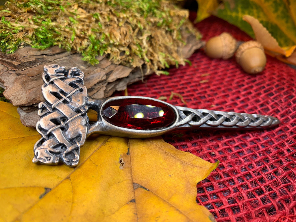 Dragon Crystal Kilt Pin