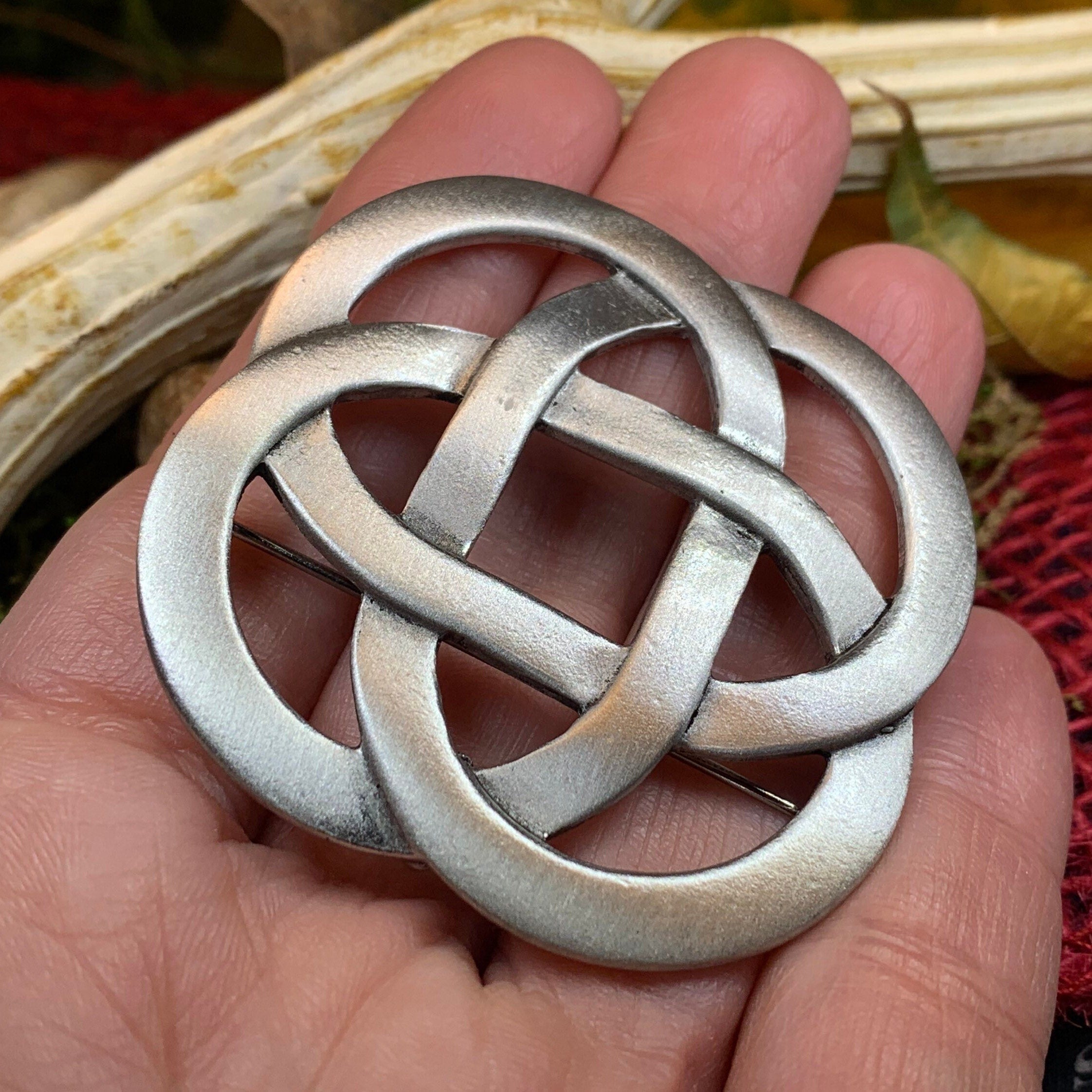 Celtic Dara Knot Brooch