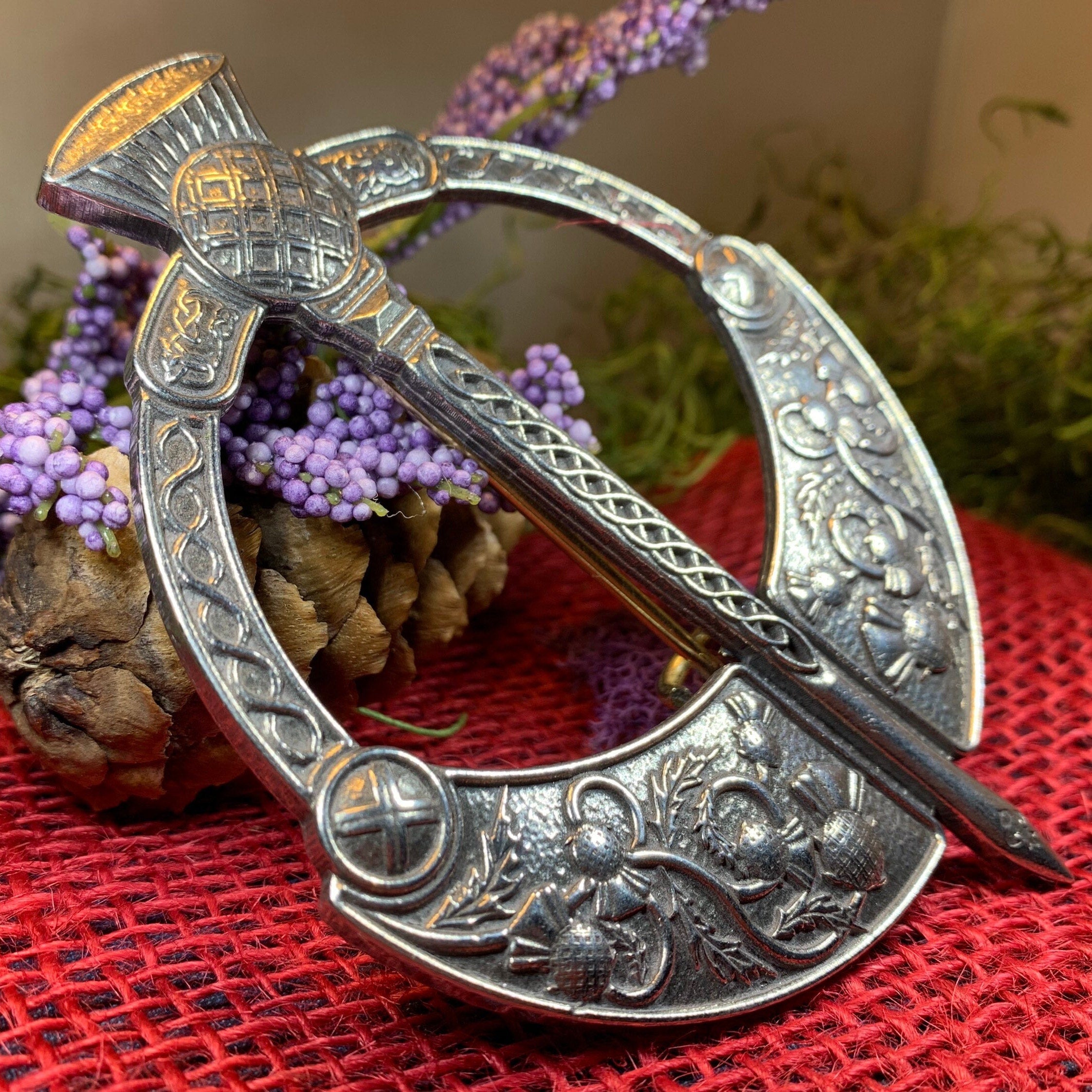 Thistle Penannular Brooch