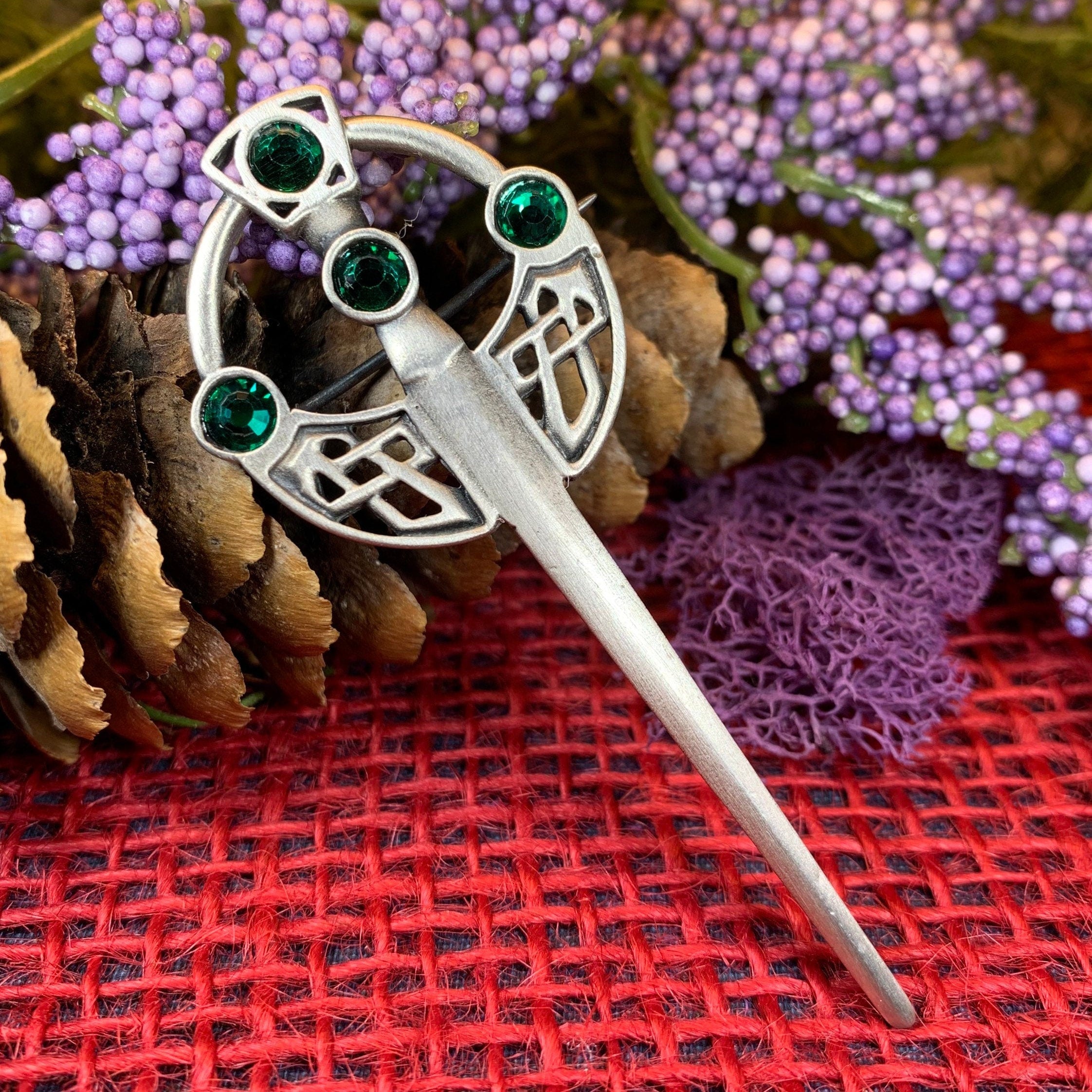 Penannular Celtic Kilt Pin