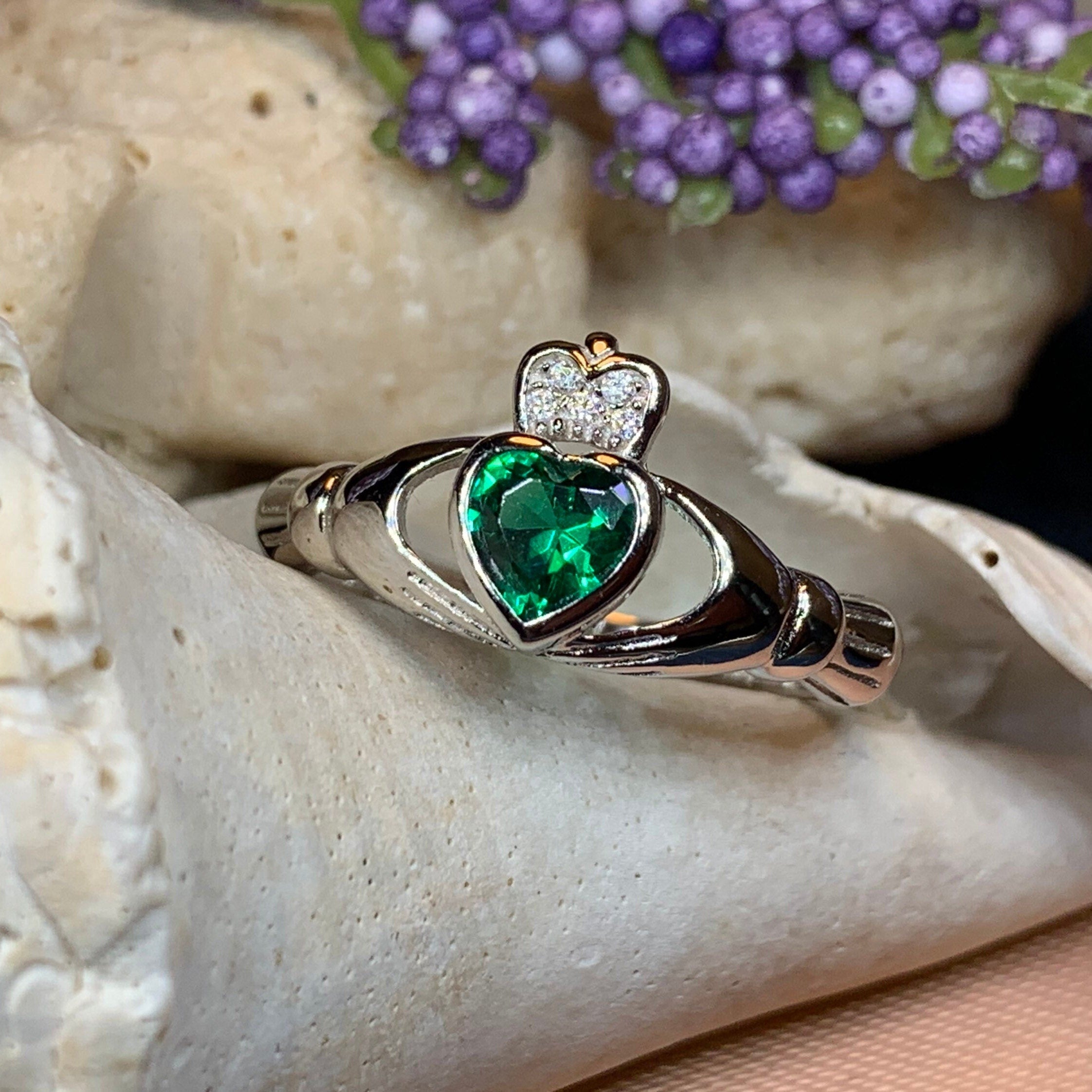 Emerald Meadow Claddagh Ring