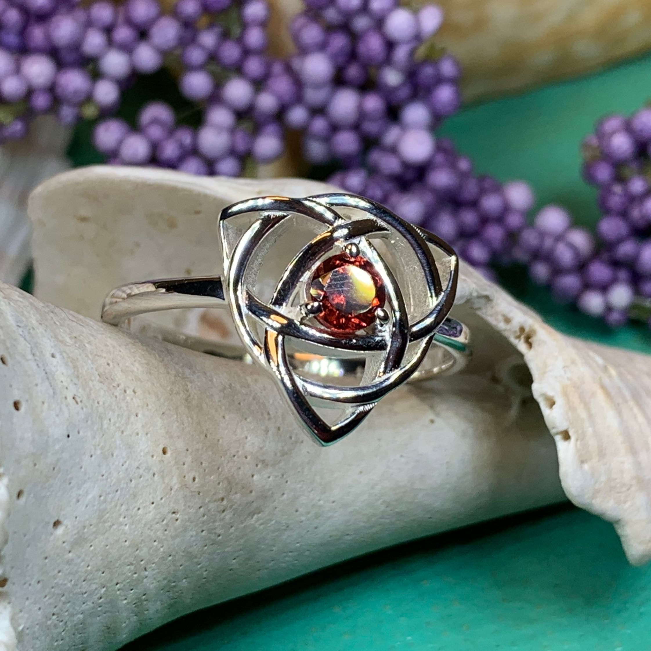 Lorinda Celtic Knot Ring