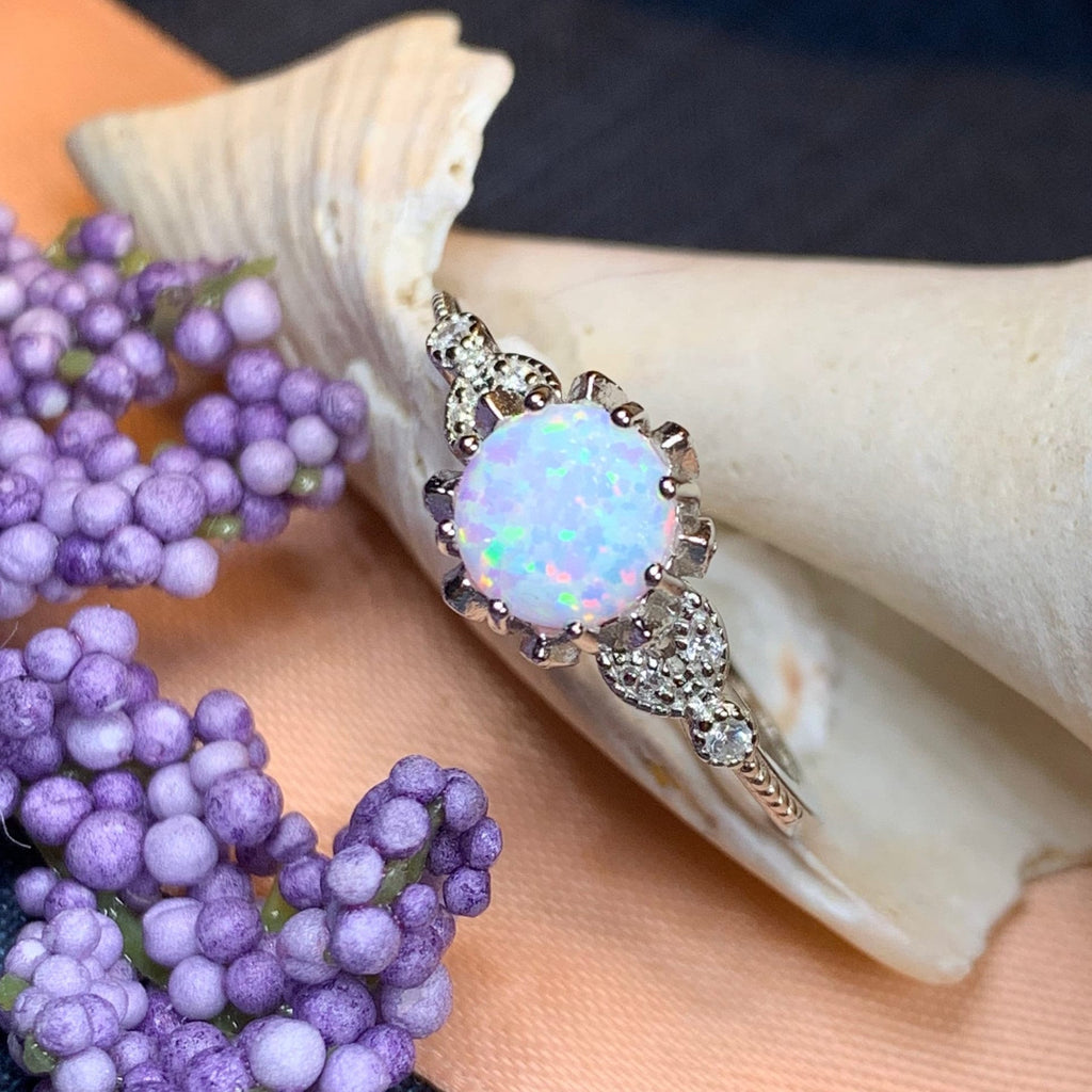 Vintage Opal Celtic Ring