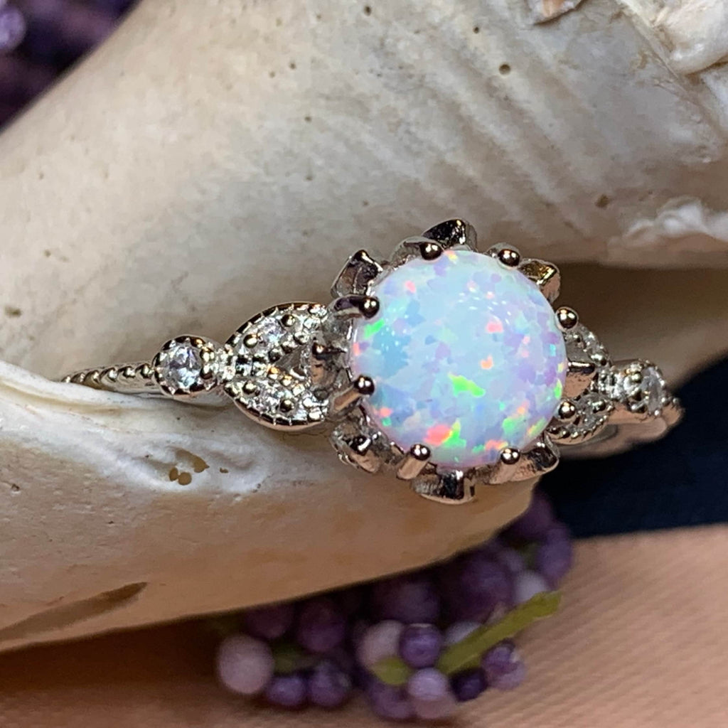 Vintage Opal Celtic Ring