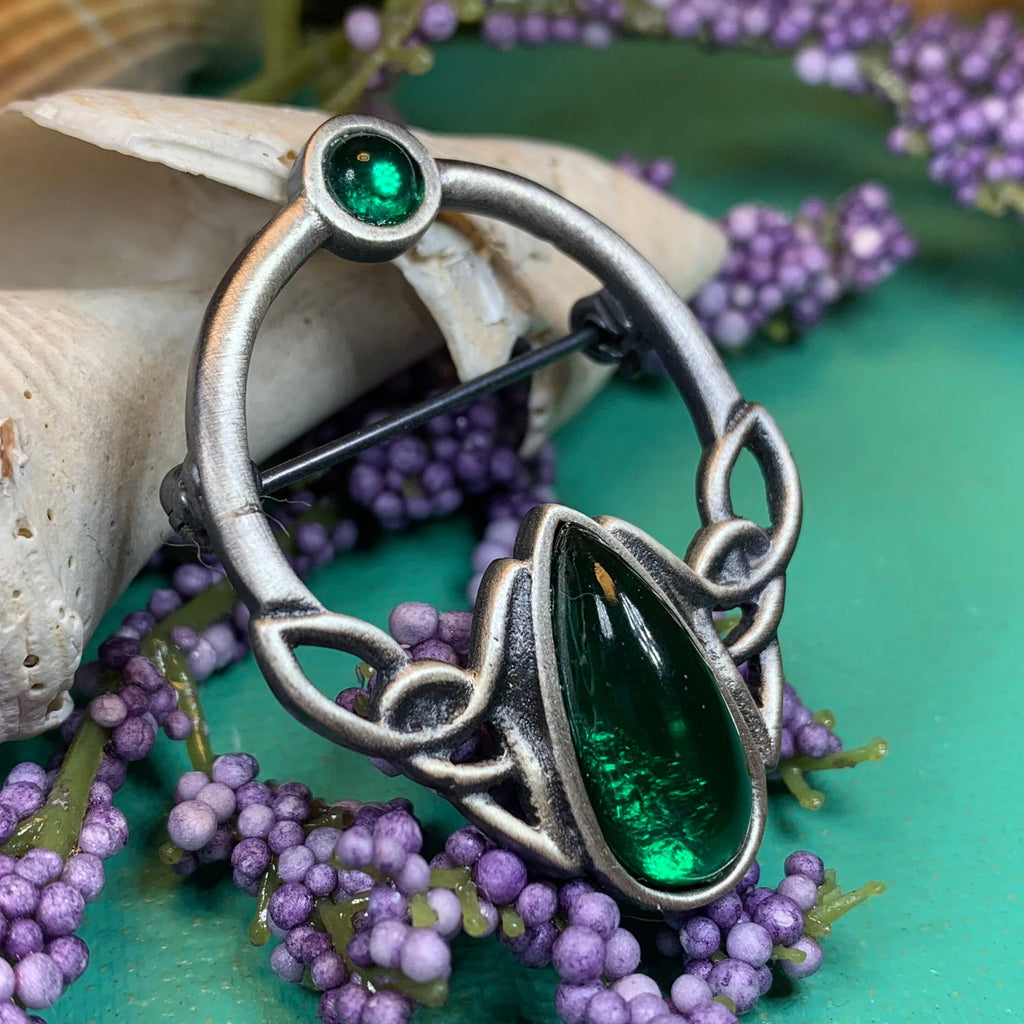 Fiona Celtic Knot Brooch