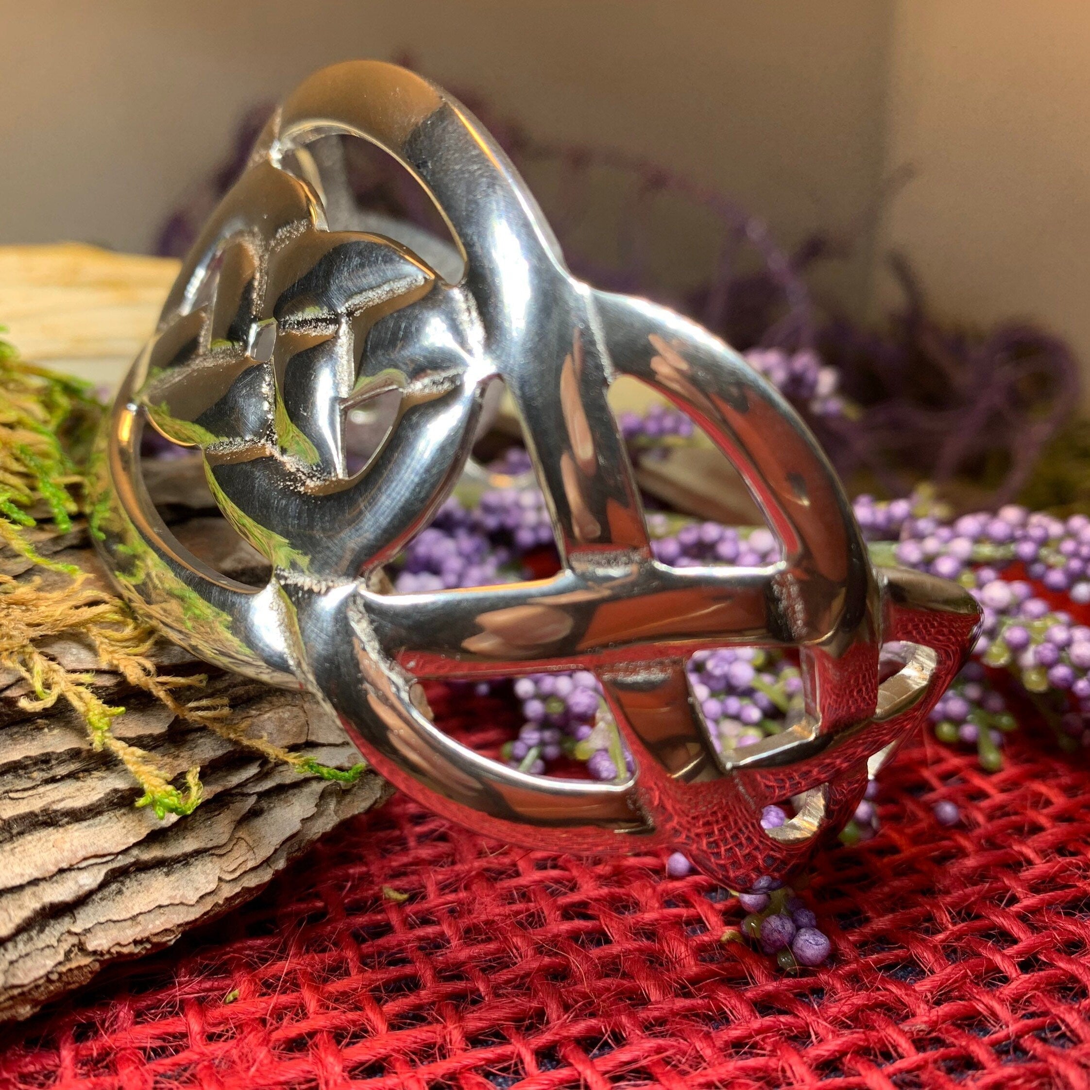 Lysandra Celtic Knot Pewter Bracelet