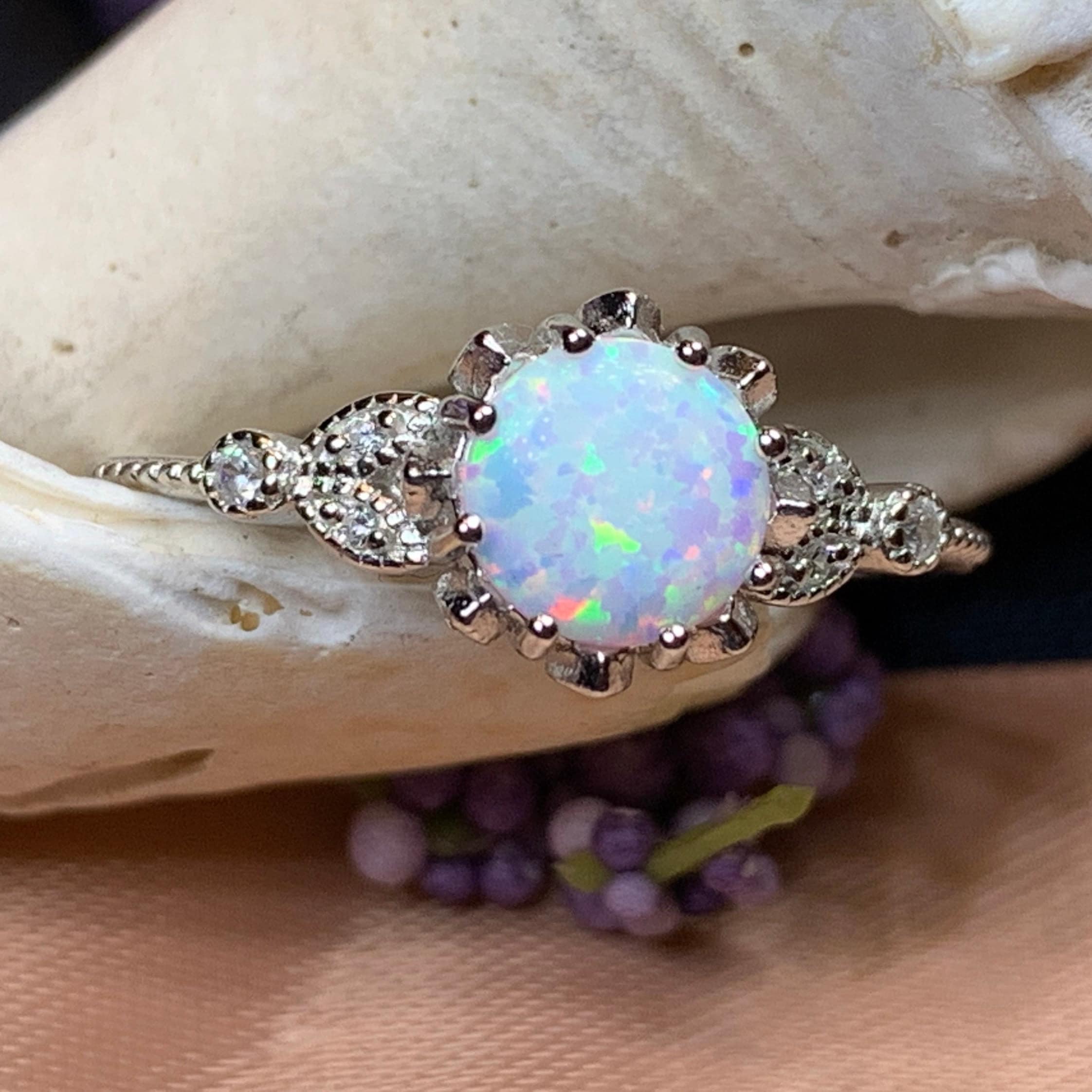 Vintage Opal Celtic Ring