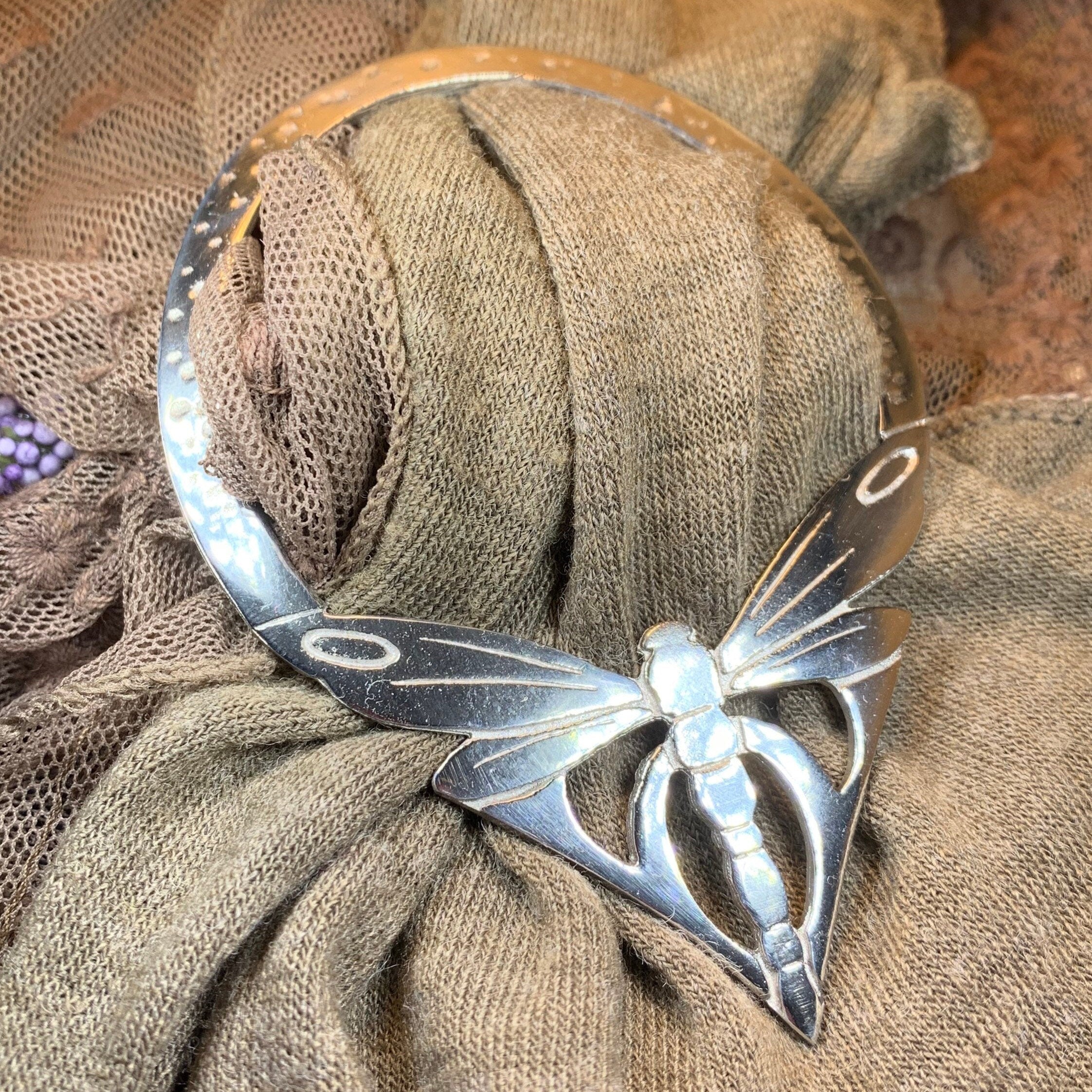 Pond Dancer Dragonfly Scarf Ring