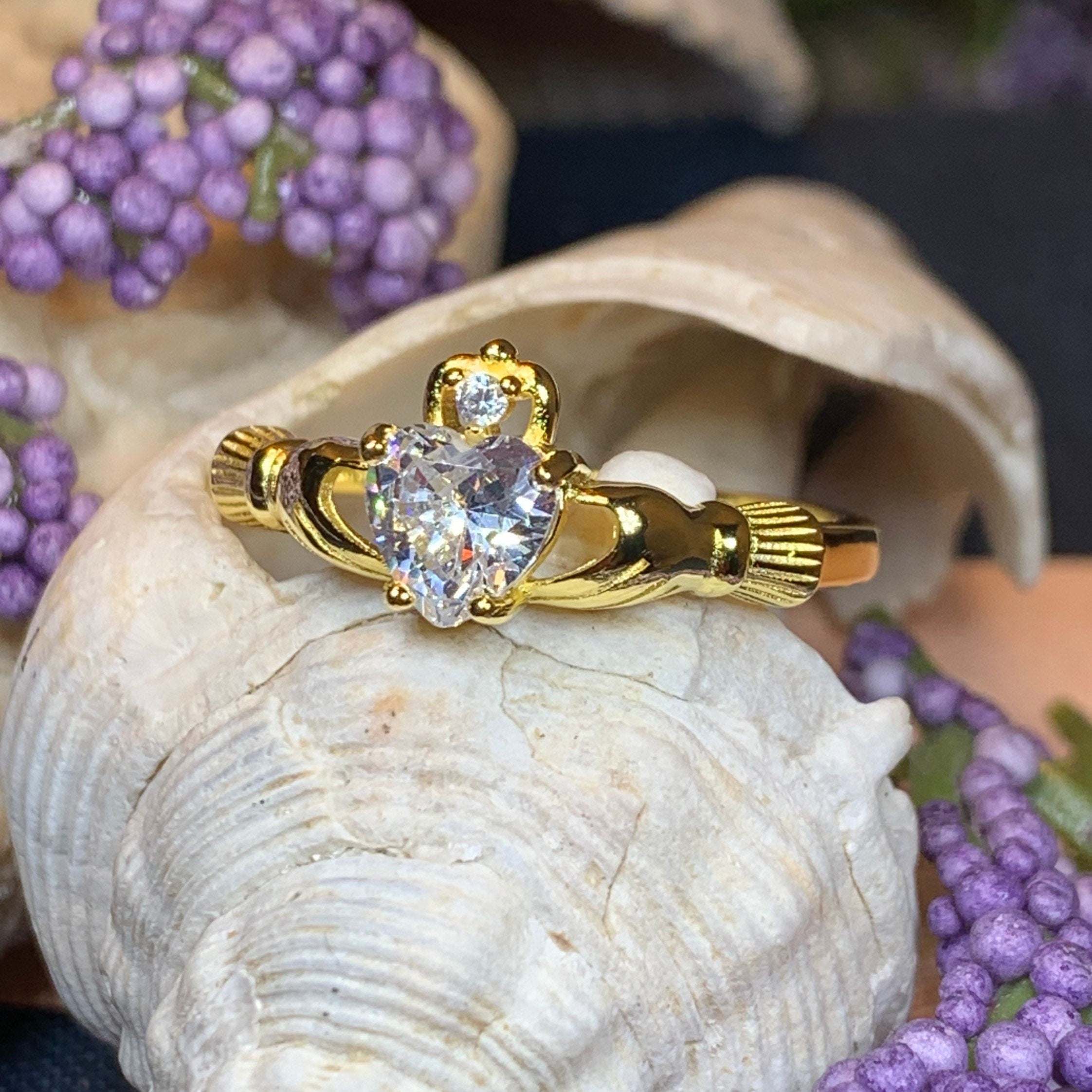 Galway Girl Claddagh Ring