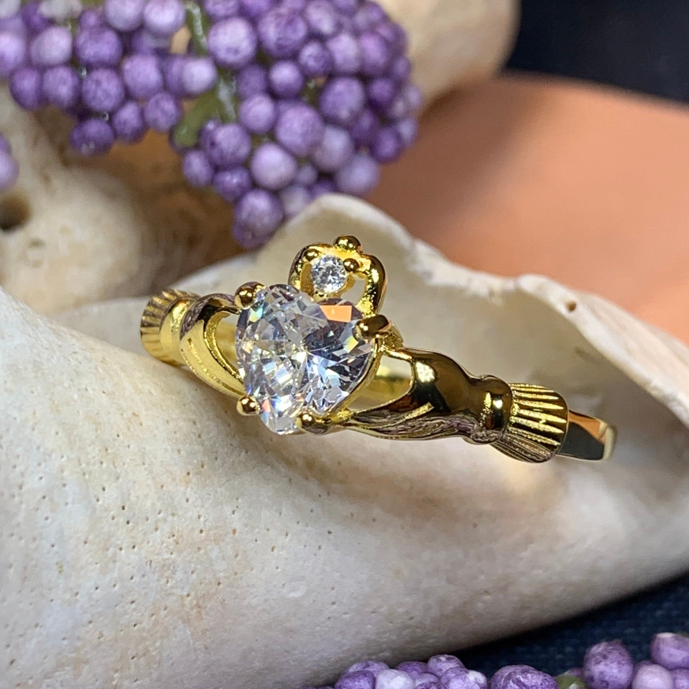 Galway Girl Claddagh Ring