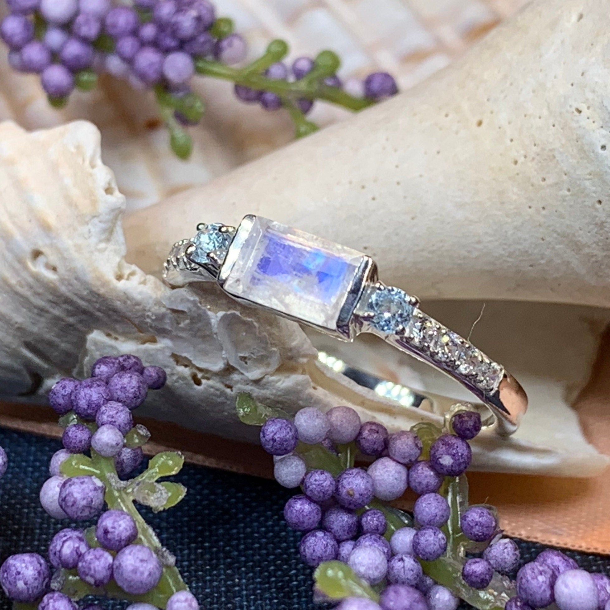 Nyna Moonstone Ring