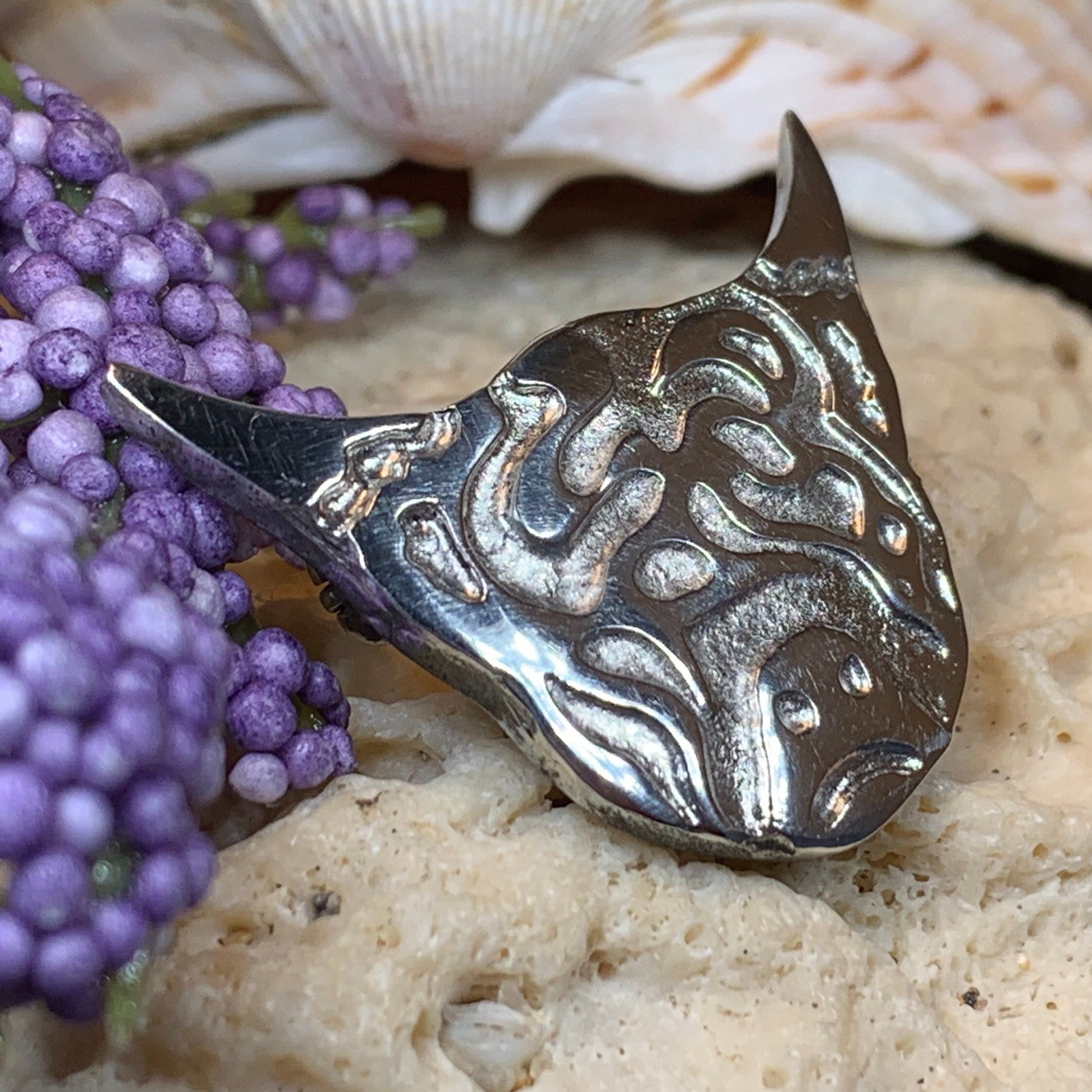 Highland Cow Scatter Pin