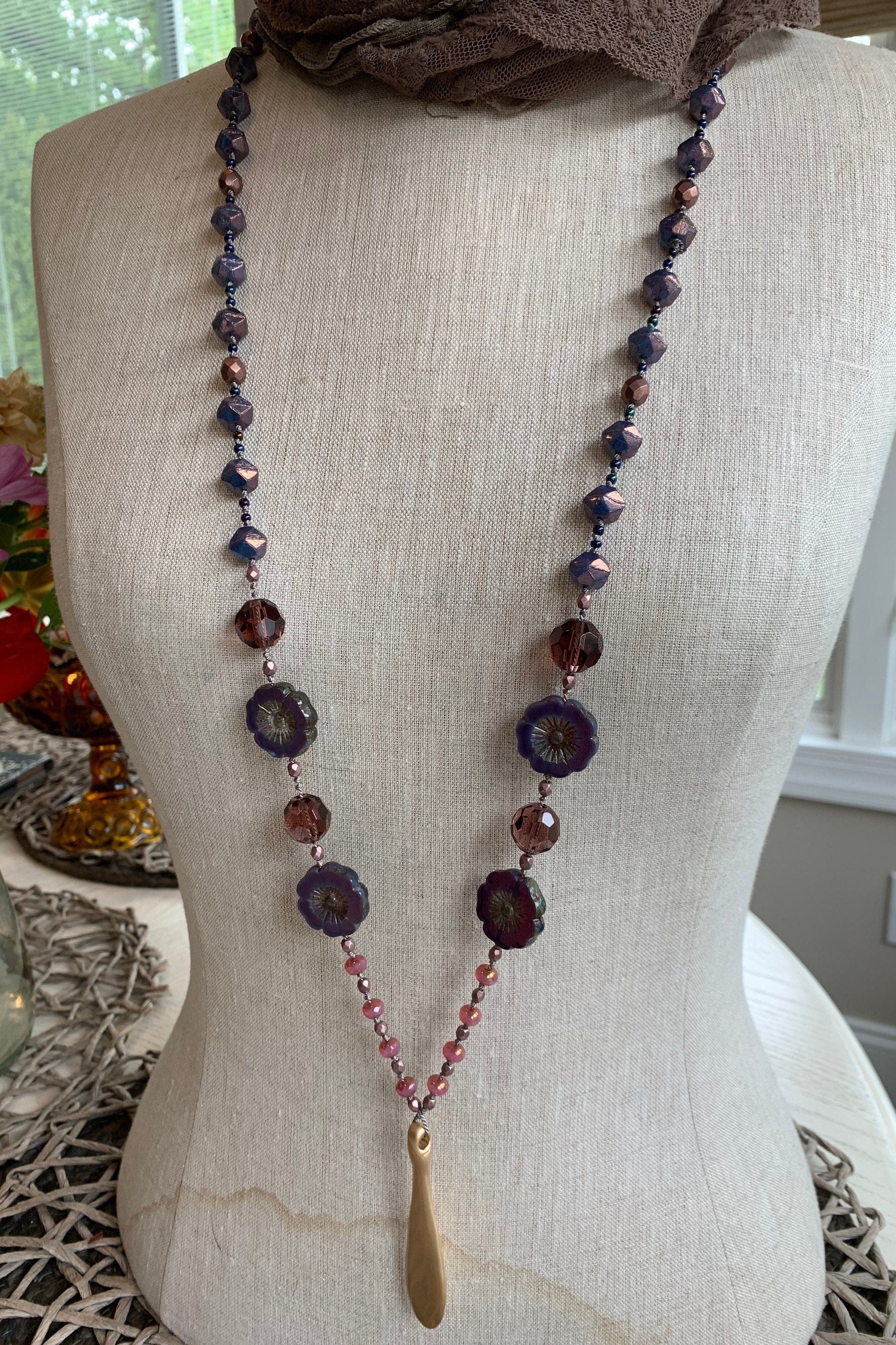 Gibson Girl Long Necklace