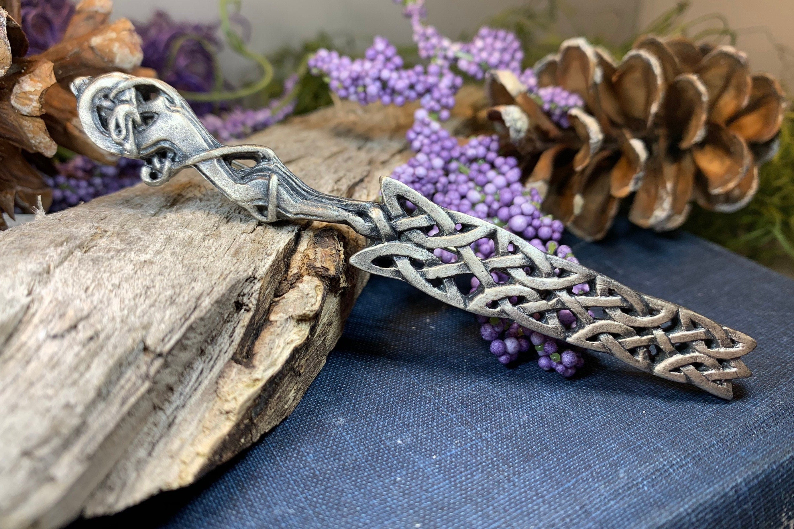 Celtic Wolf Kilt Pin