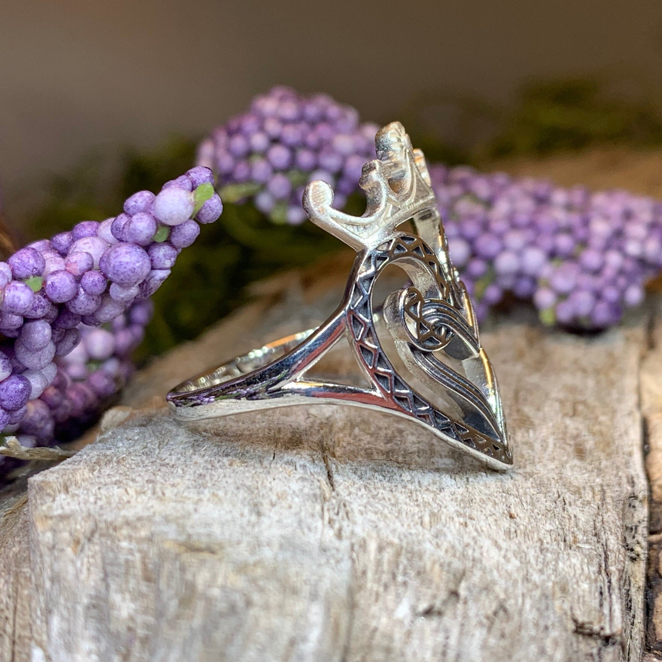 Lady of Skye Luckenbooth Ring