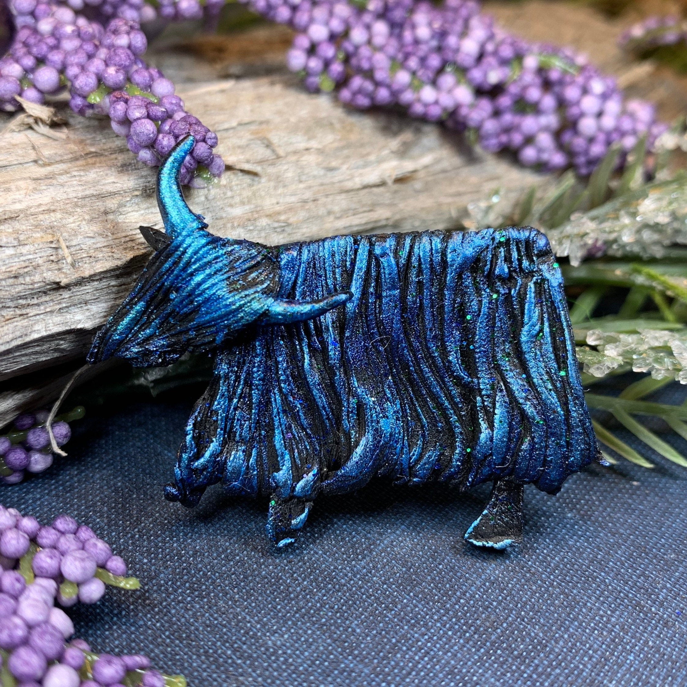 Shaggy Highland Cow Brooch
