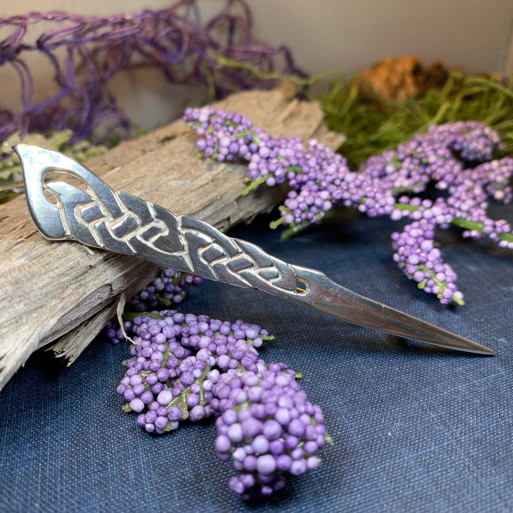 Skye Celtic Kilt Pin