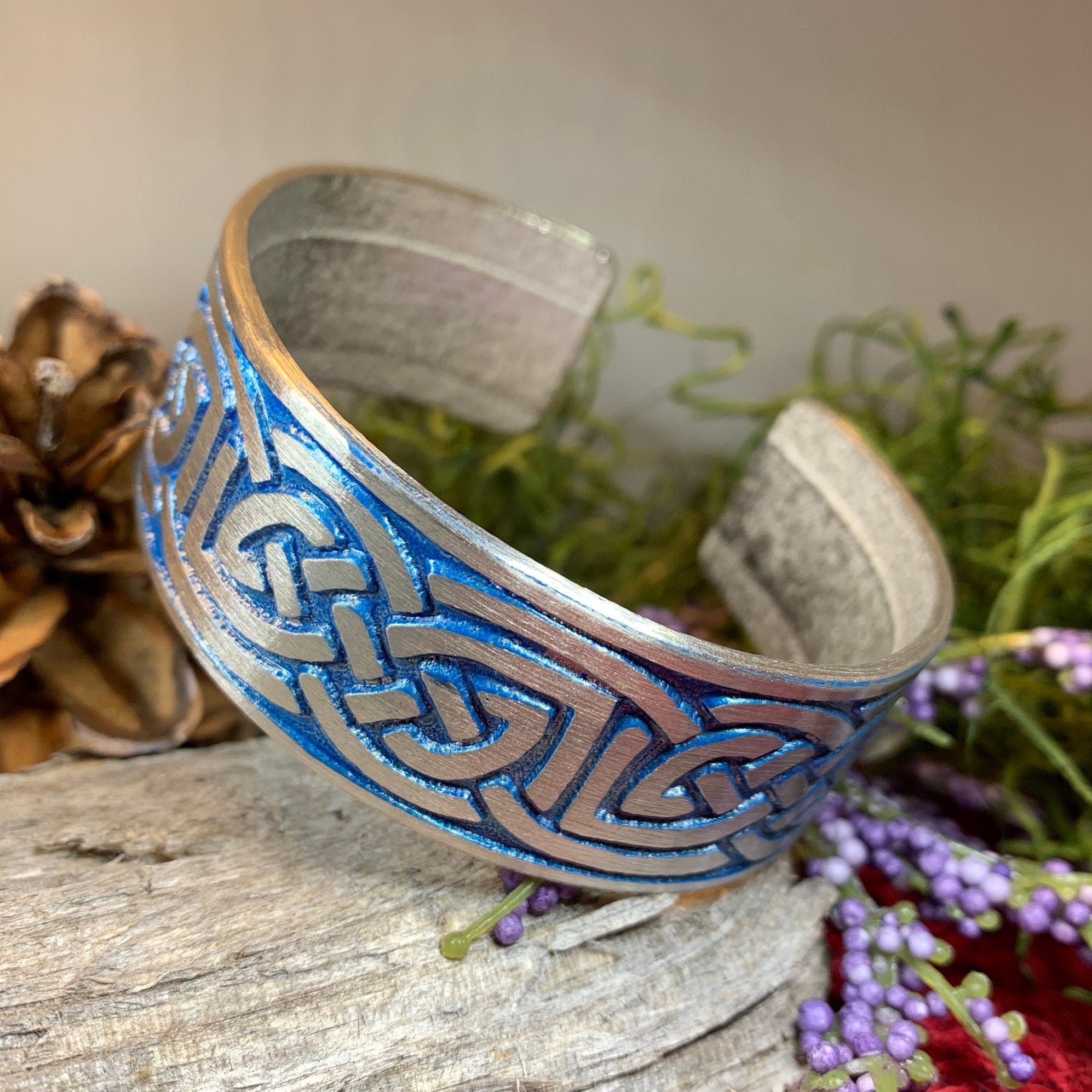 Lindesfarne Celtic Knot Bracelet