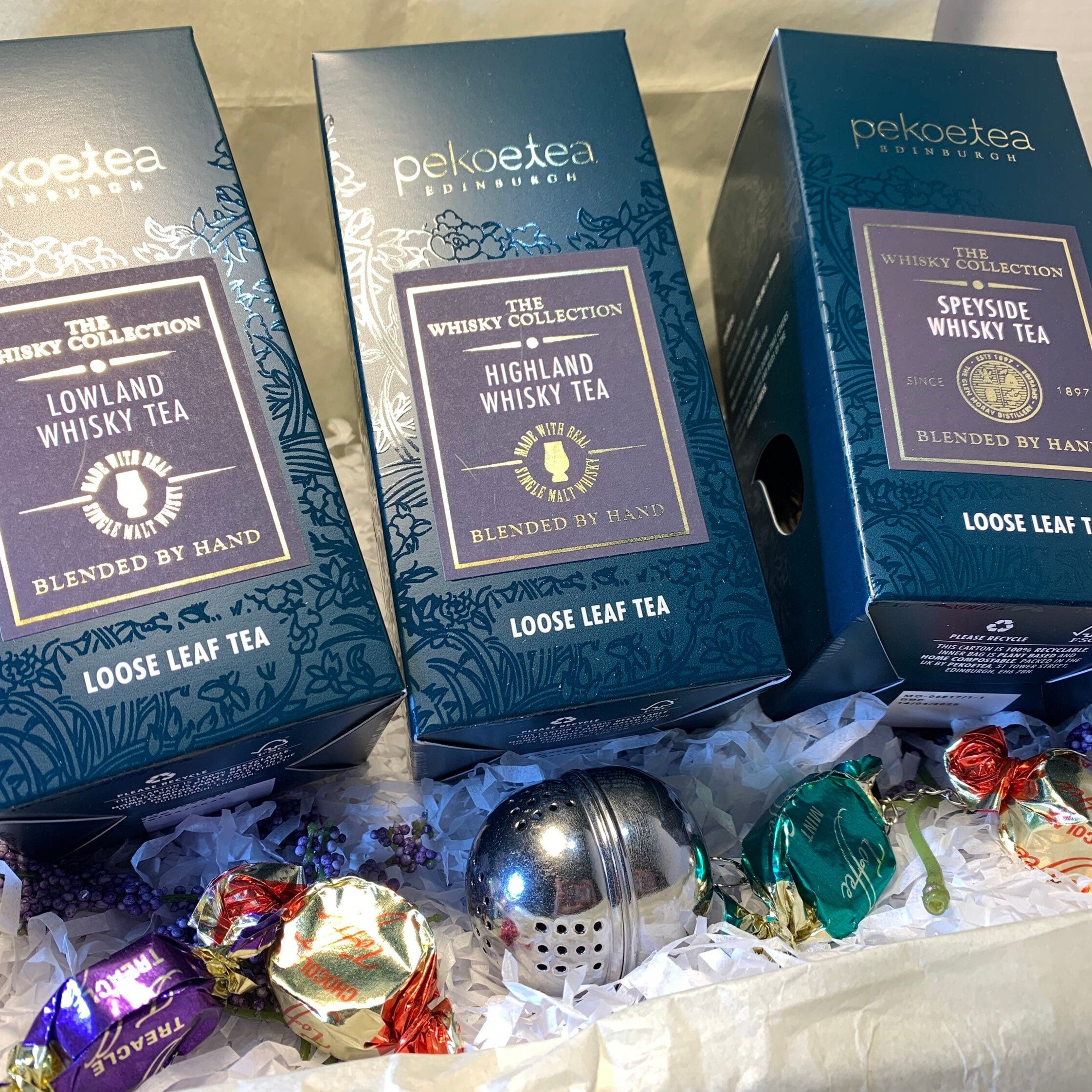 Tour of Scotland Whisky Tea Gift Box