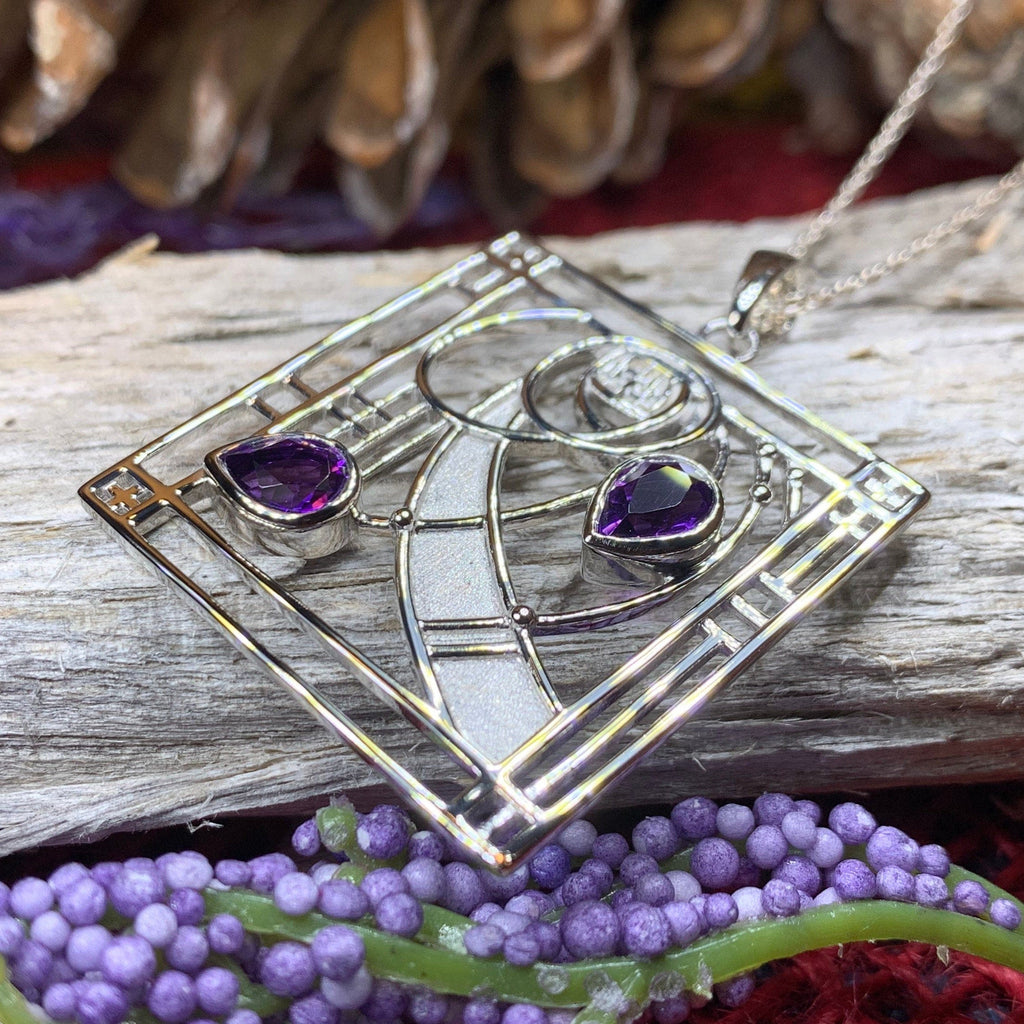 Cairn Chapter Mackintosh Necklace