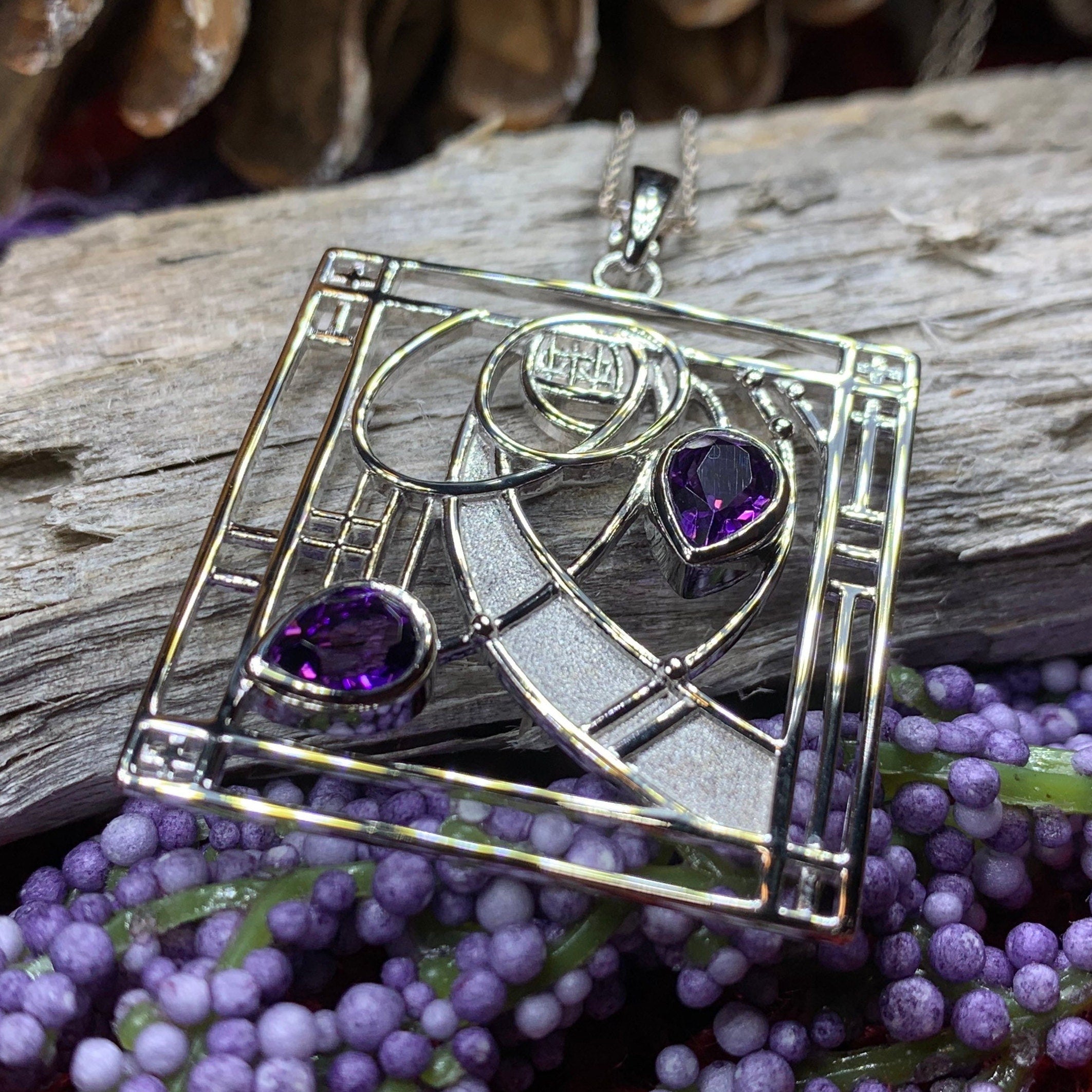 Cairn Chapter Mackintosh Necklace