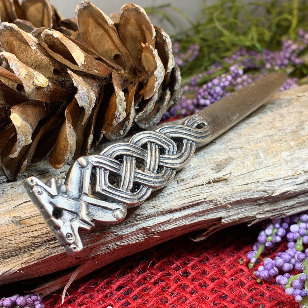 Celtic Double Wolf Kilt Pin