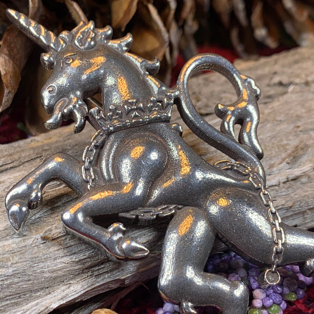 Giles Unicorn of Scotland Tartan Pin
