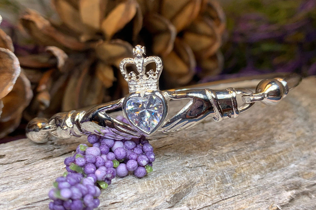 Forever Irish Claddagh Bracelet