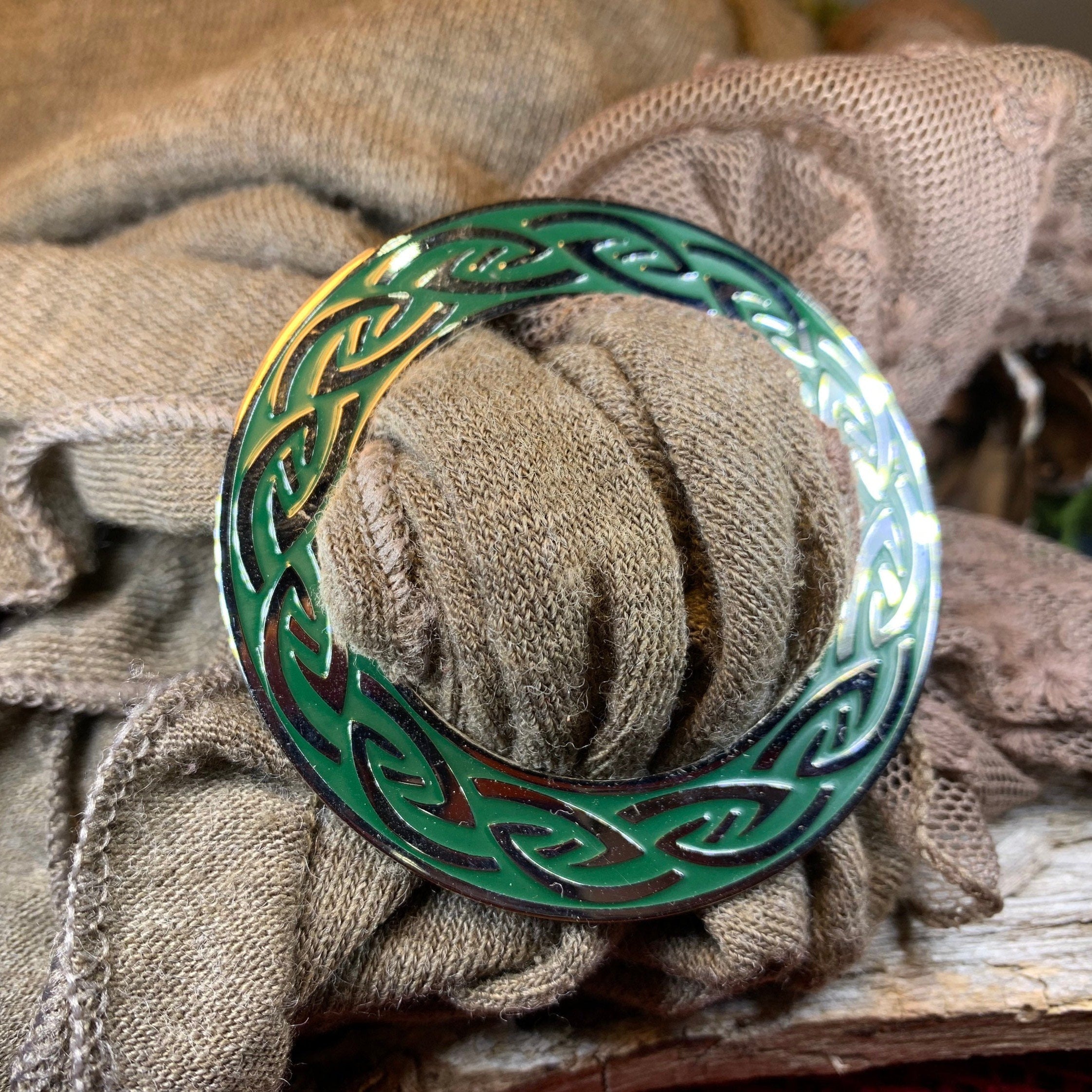 Mayfield Celtic Knot Scarf Ring