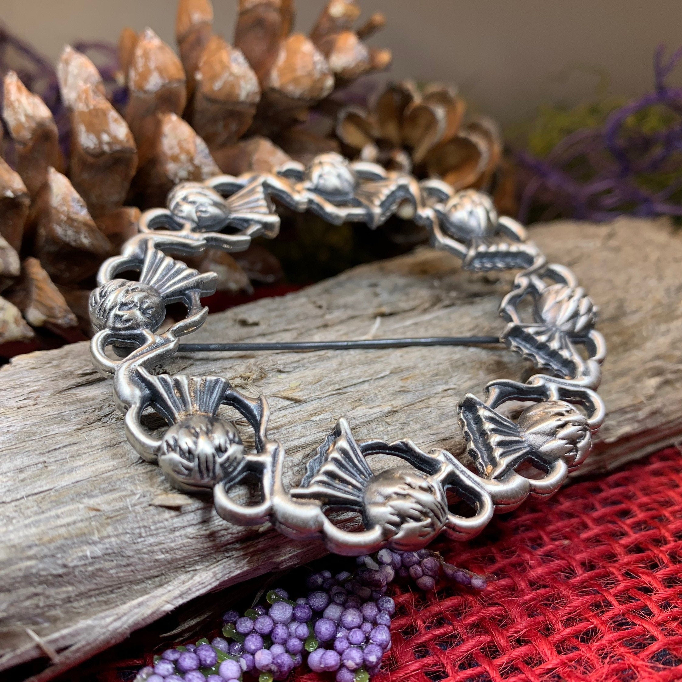 Georgiana Thistle Wreath Brooch
