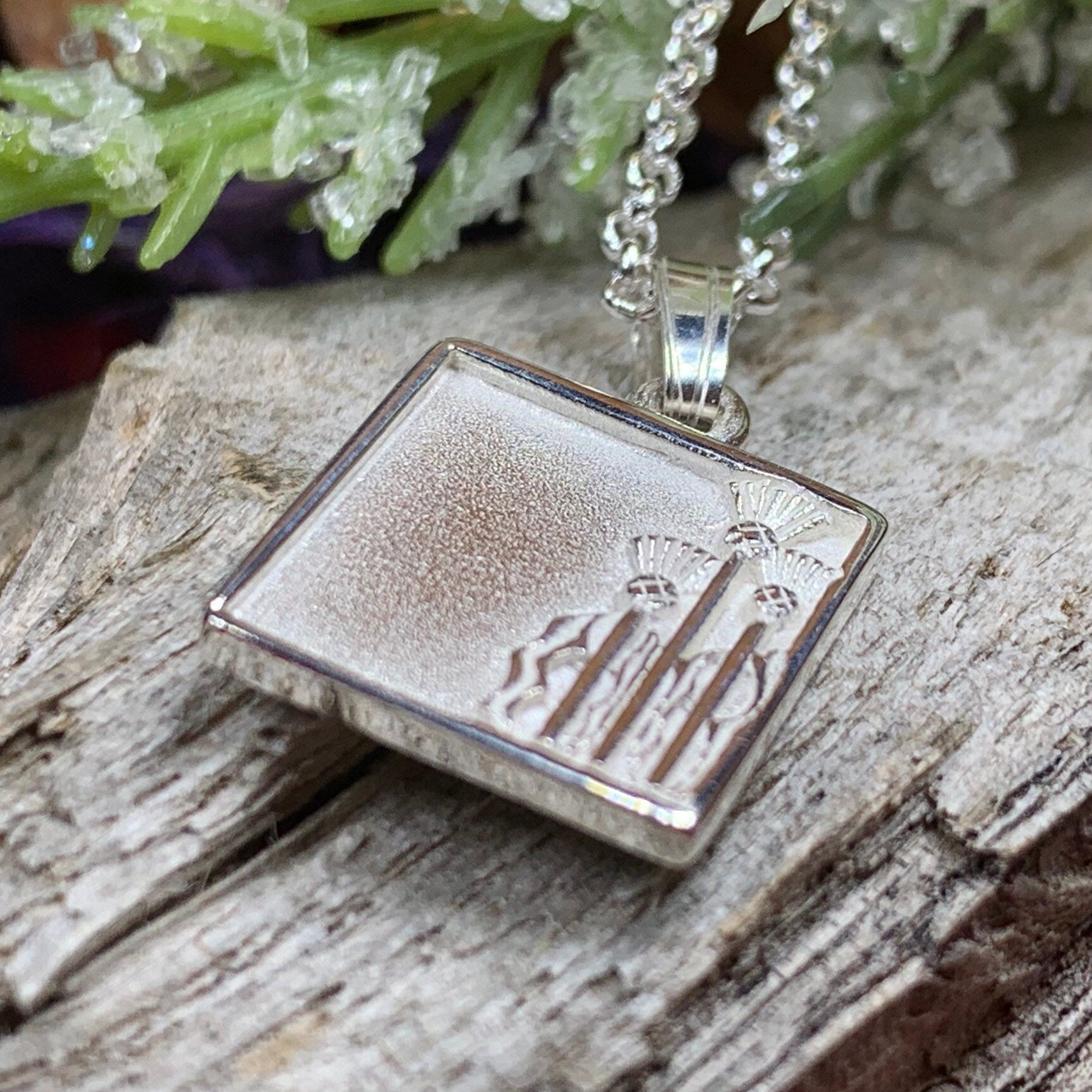 Tarbet Thistle Necklace