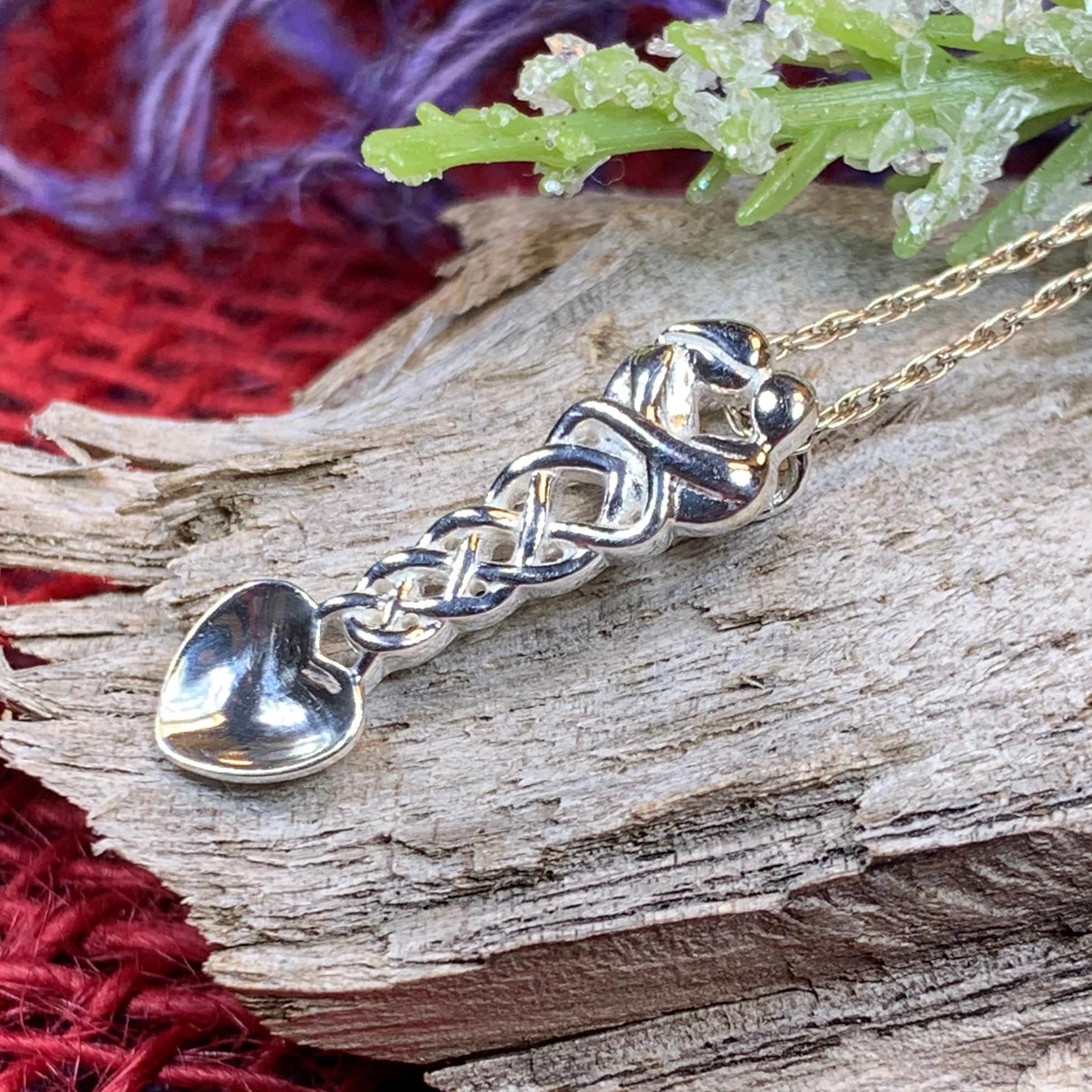 Welsh Loving Arms Love Spoon Necklace