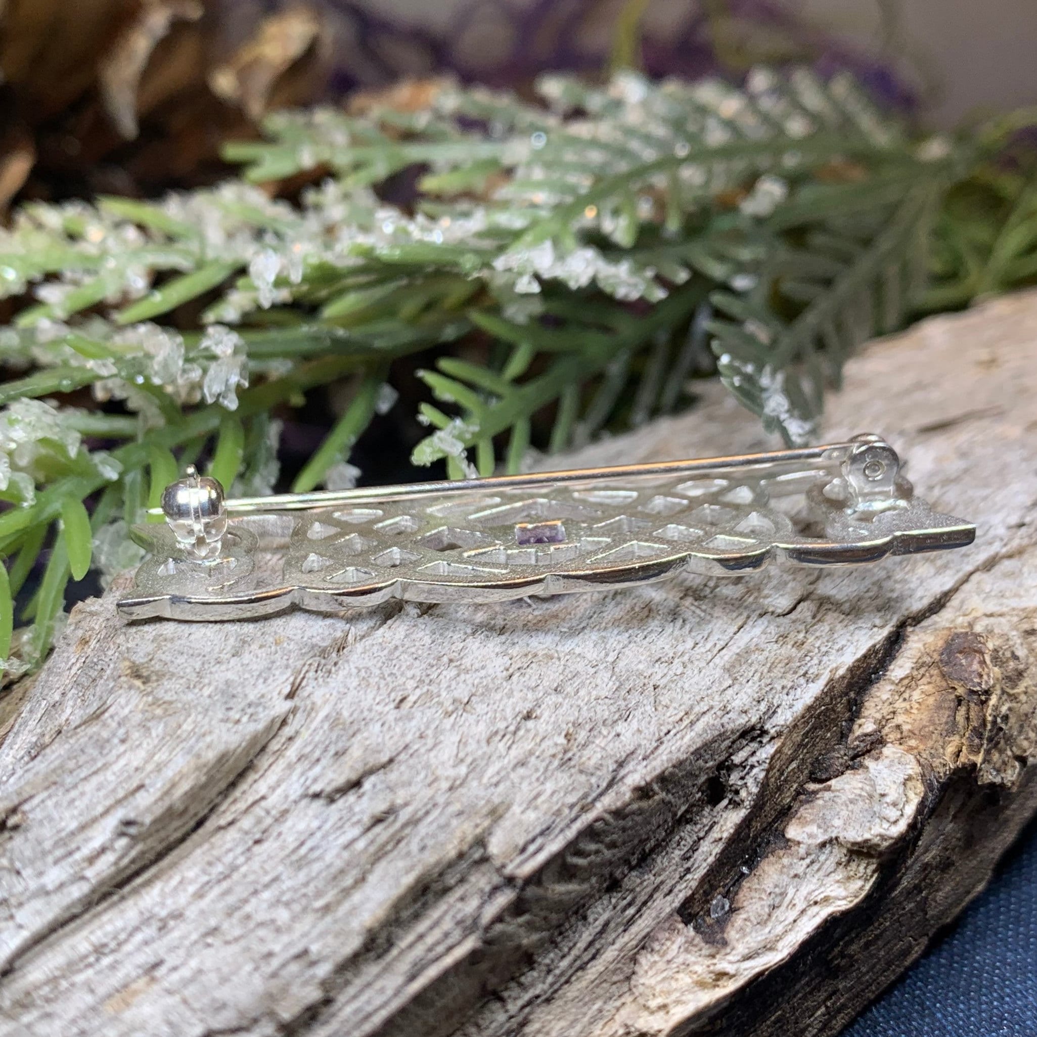Aranel Amethyst Celtic Knot Brooch