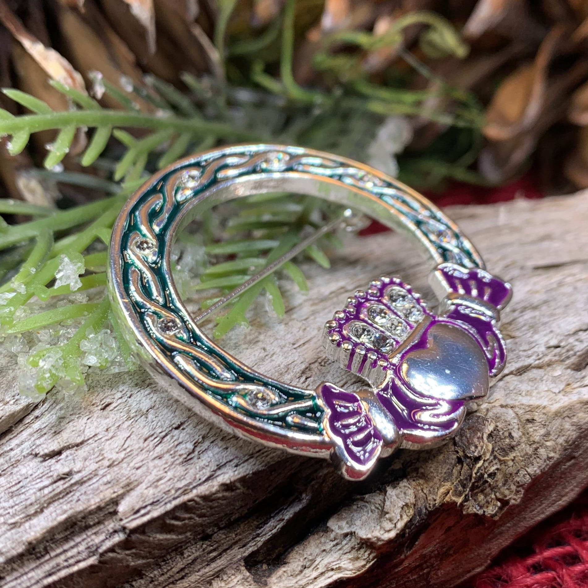 Maggie Claddagh Brooch