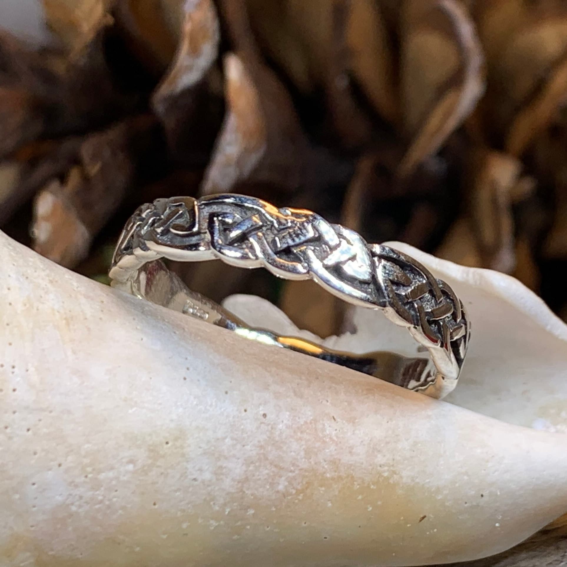 Comfort Celtic Knot Ring