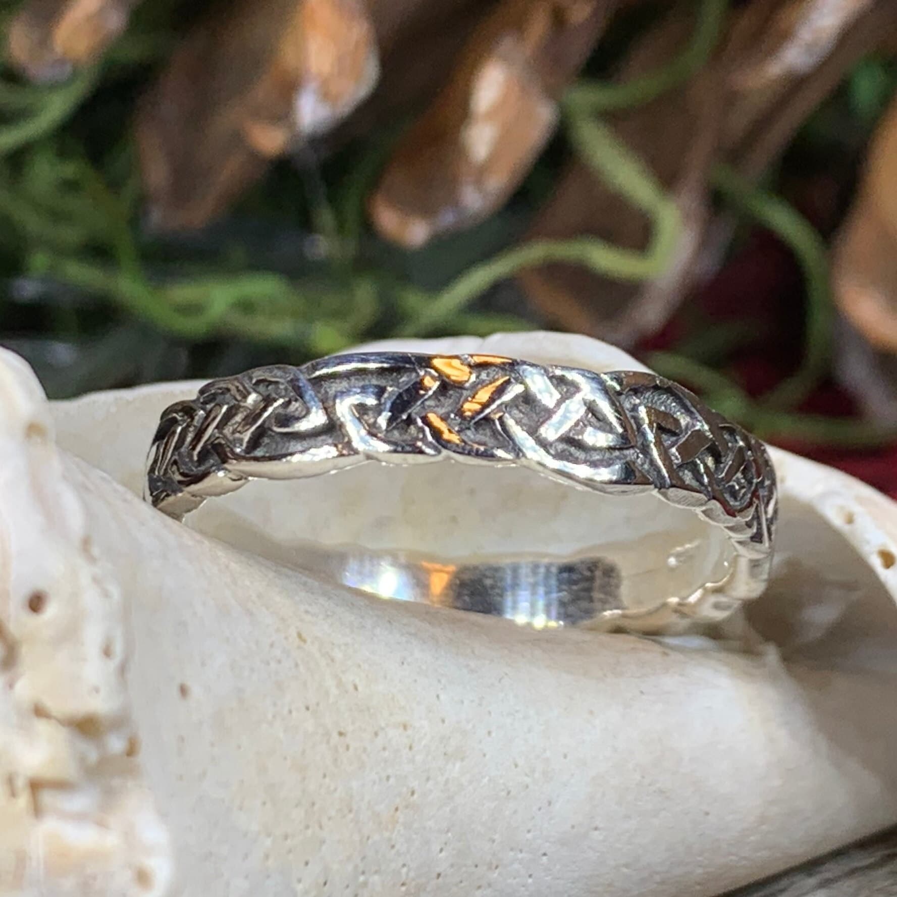 Comfort Celtic Knot Ring