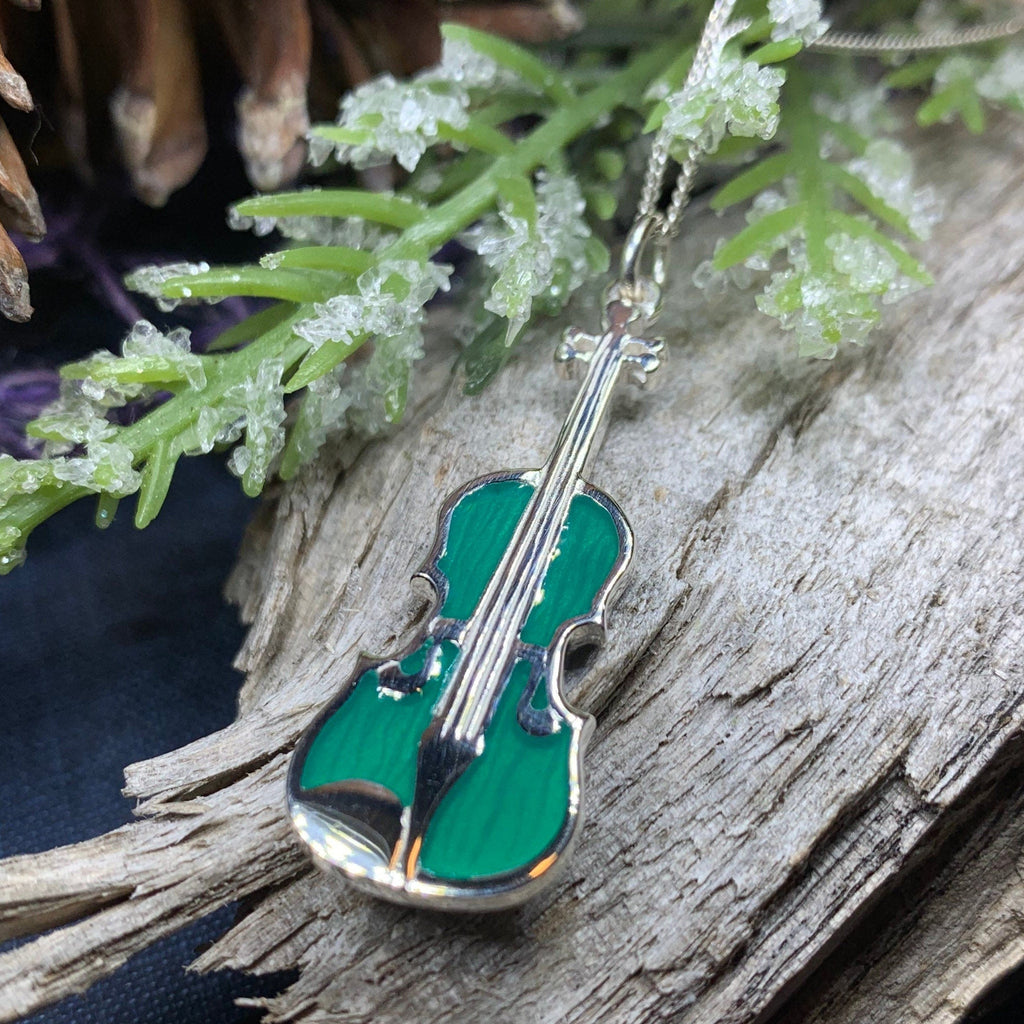 Realistic Fiddle Necklace