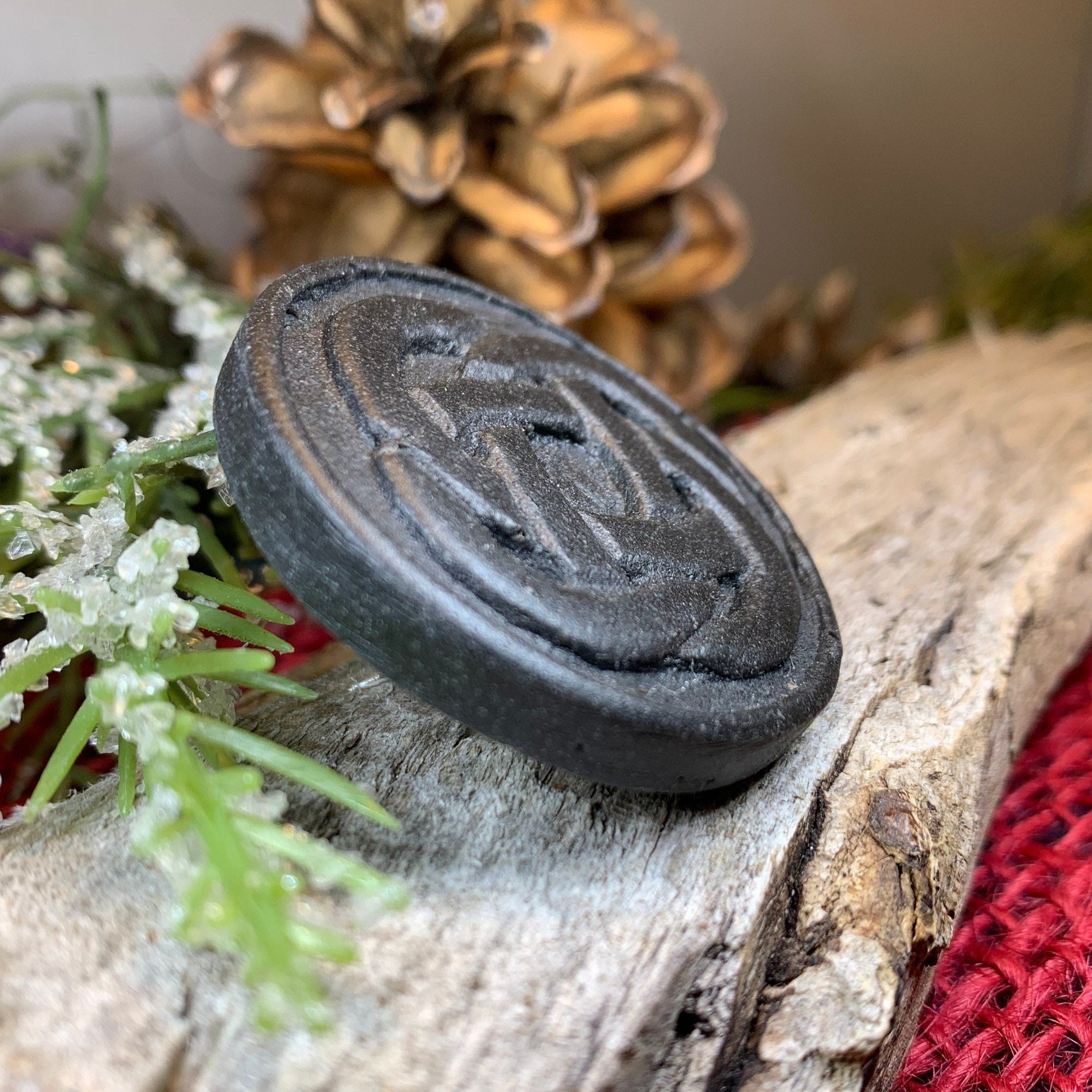 Irish Turf Celtic Knot Brooch