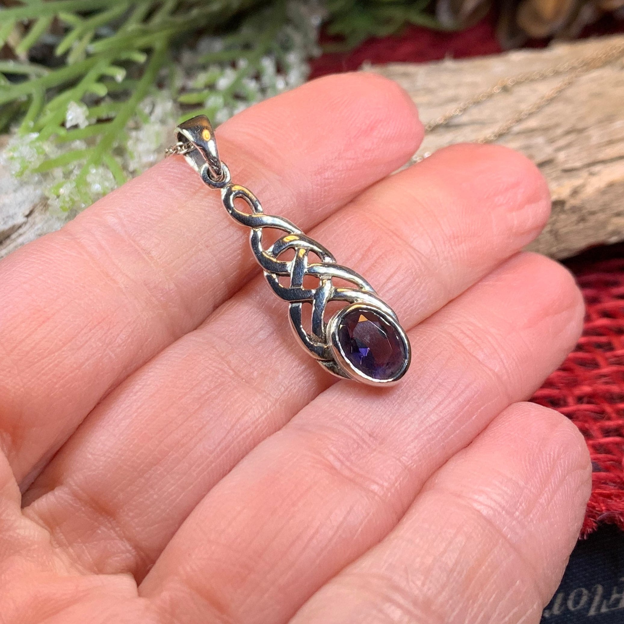 Emma Celtic Knot Necklace