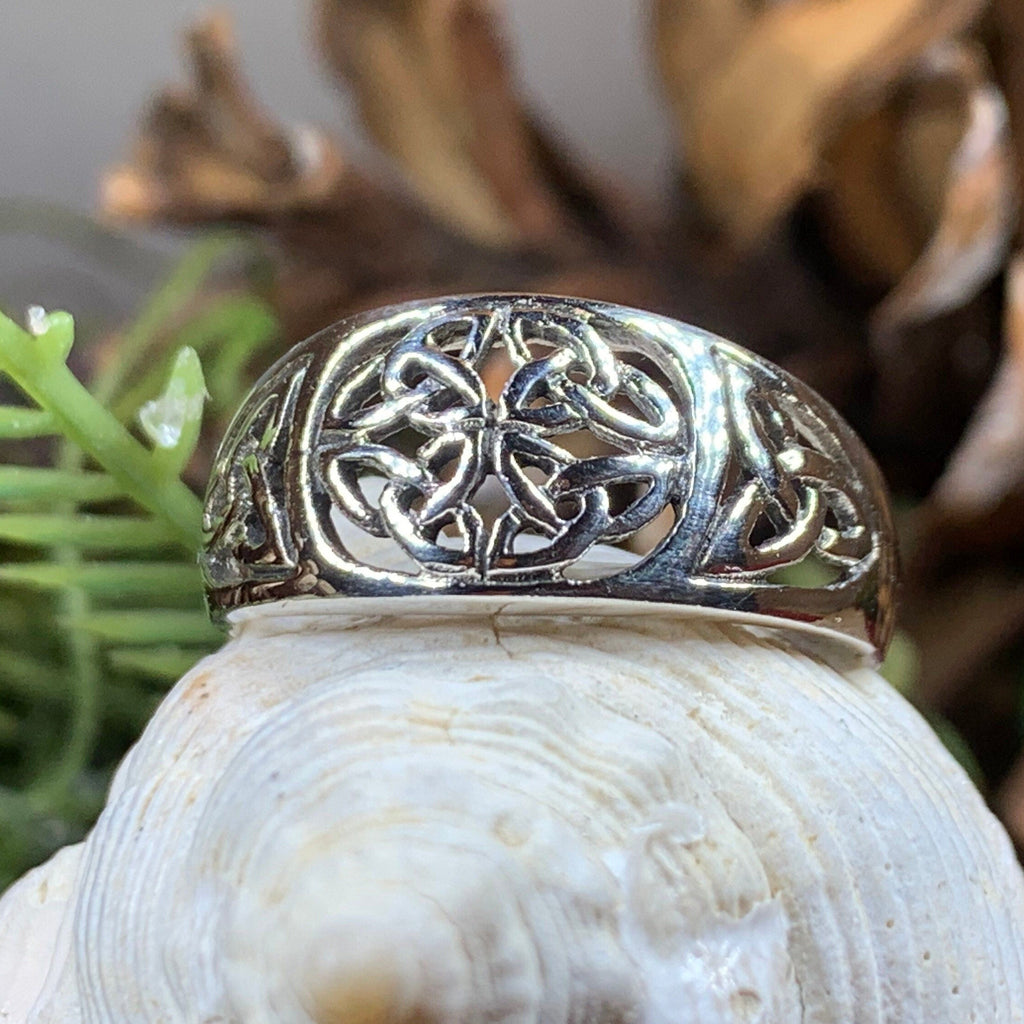 Radelia Celtic Knot Ring