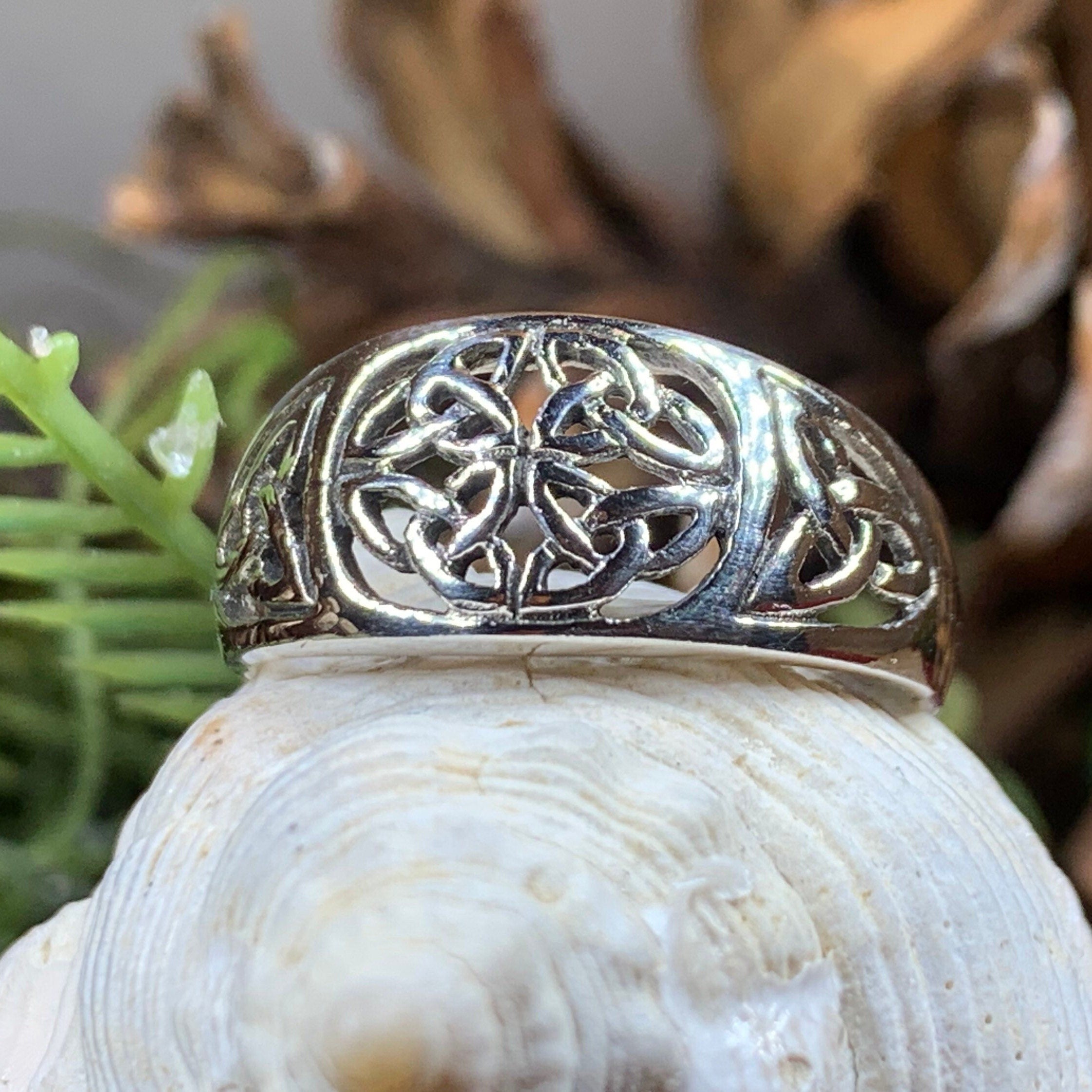 Radelia Celtic Knot Ring
