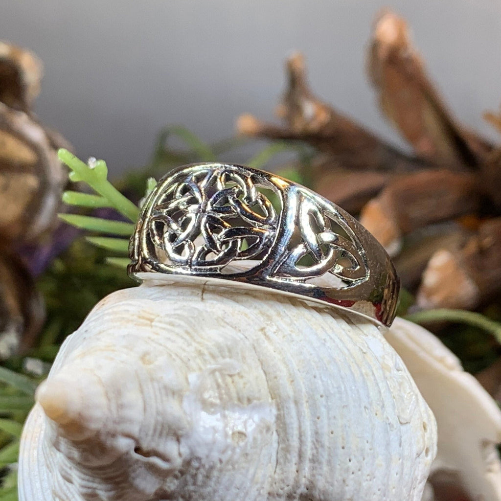Radelia Celtic Knot Ring
