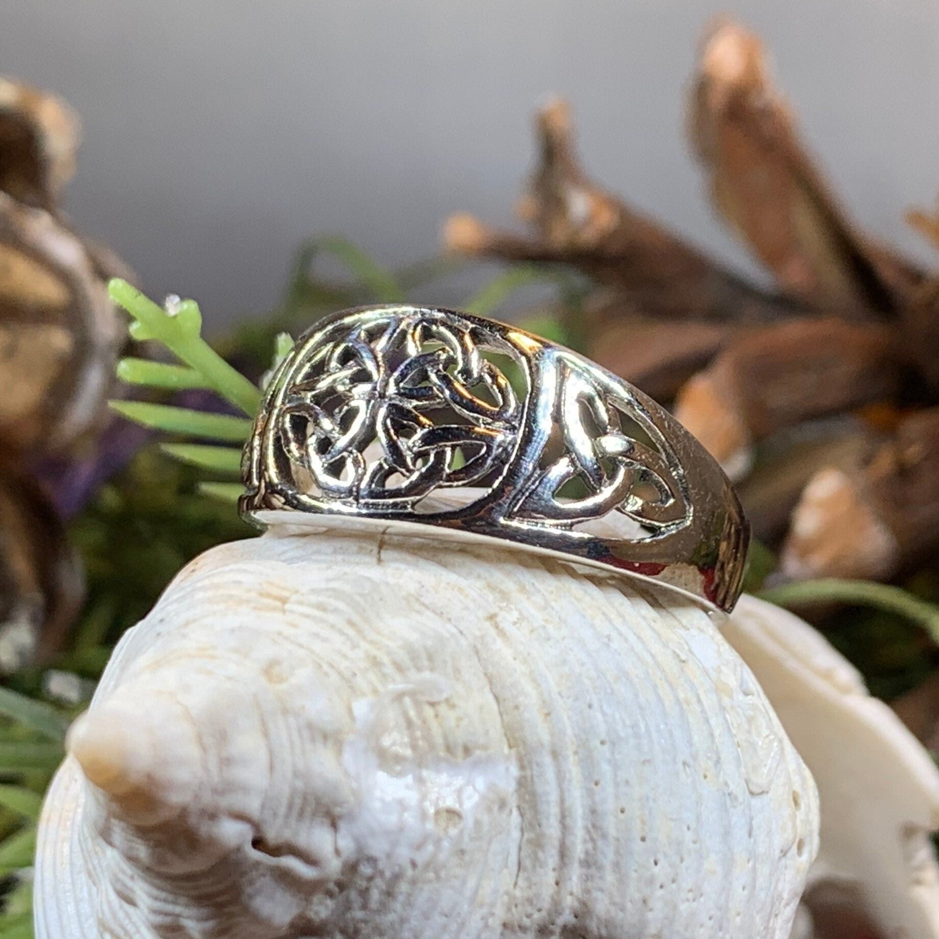 Radelia Celtic Knot Ring