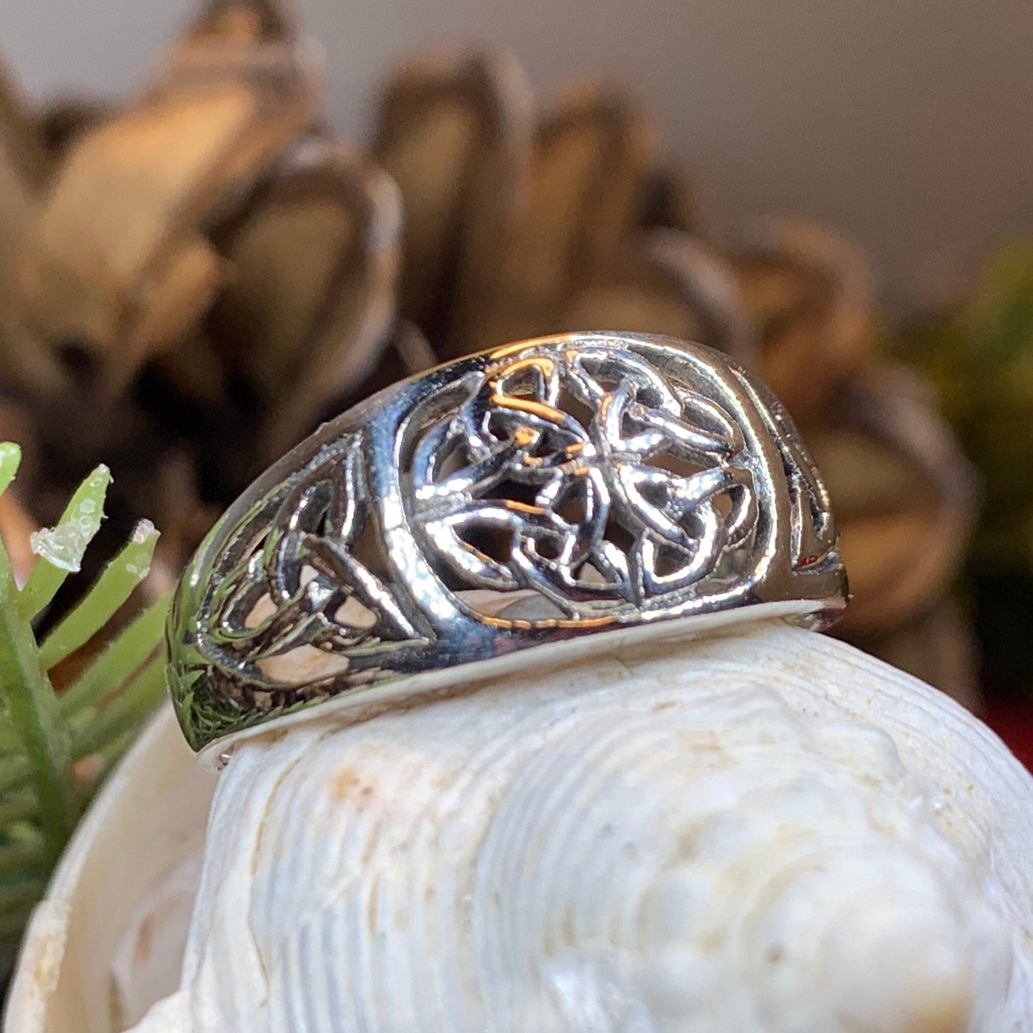 Radelia Celtic Knot Ring